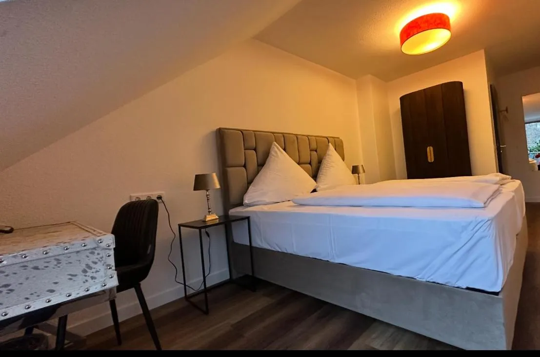 Bed in Hotel Unterfeldhaus