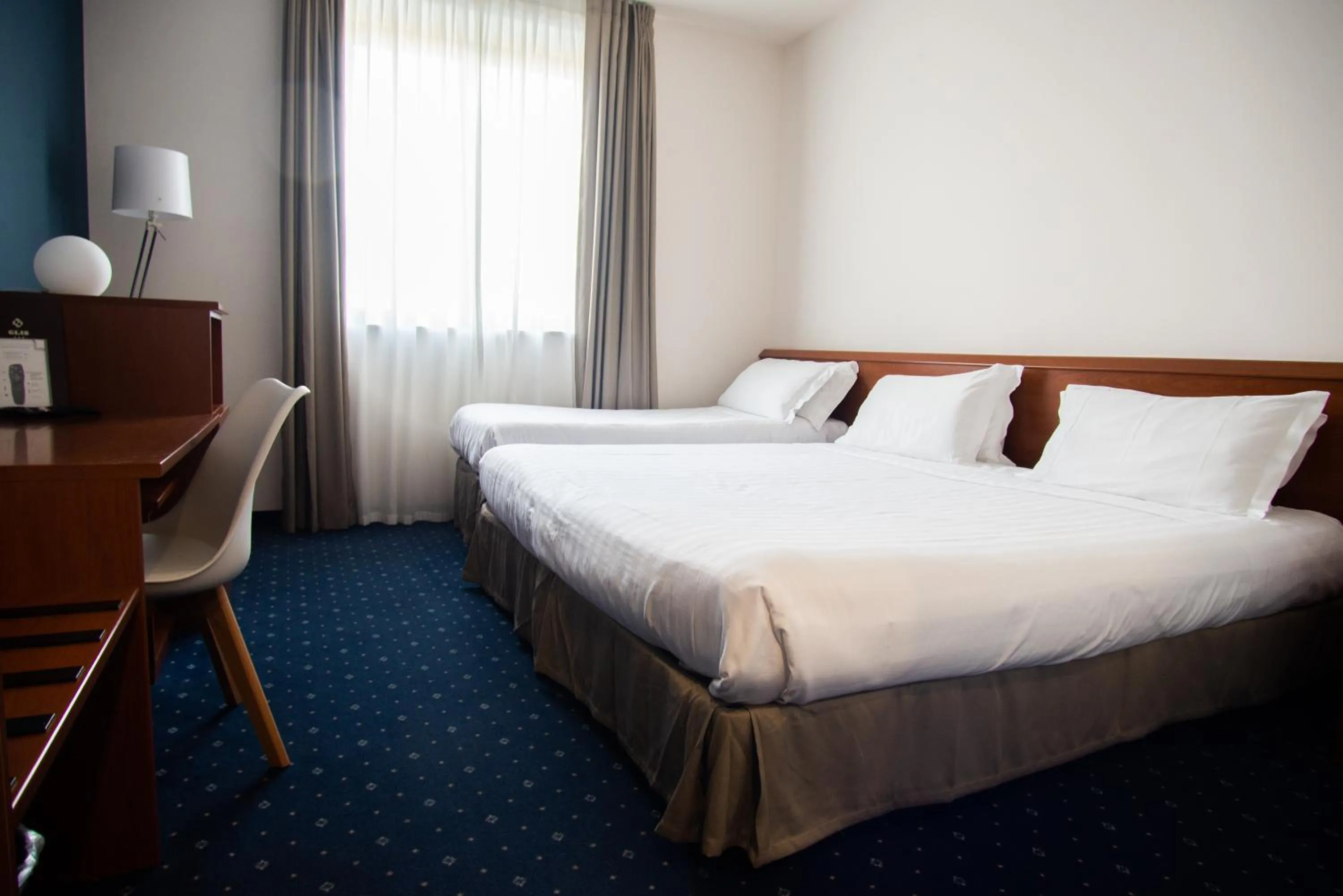 Photo of the whole room, Bed in Hotel Glis