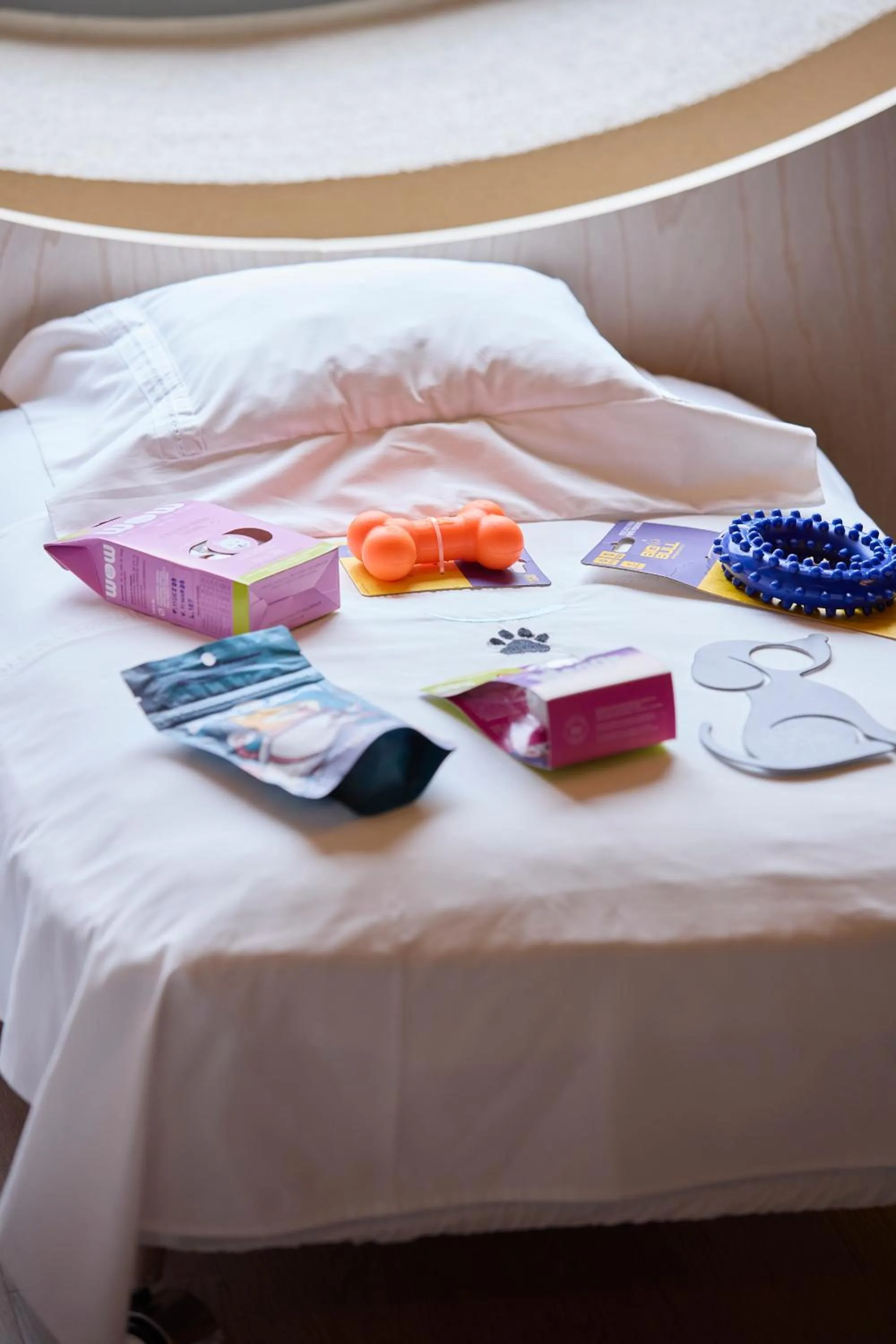 Pets, Bed in Hotel Unique