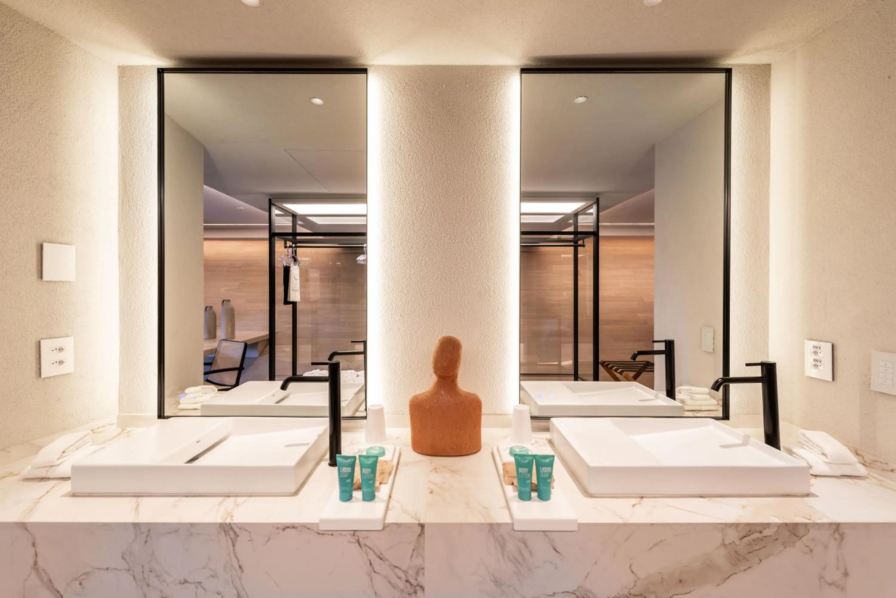 Bathroom in Hotel Unique