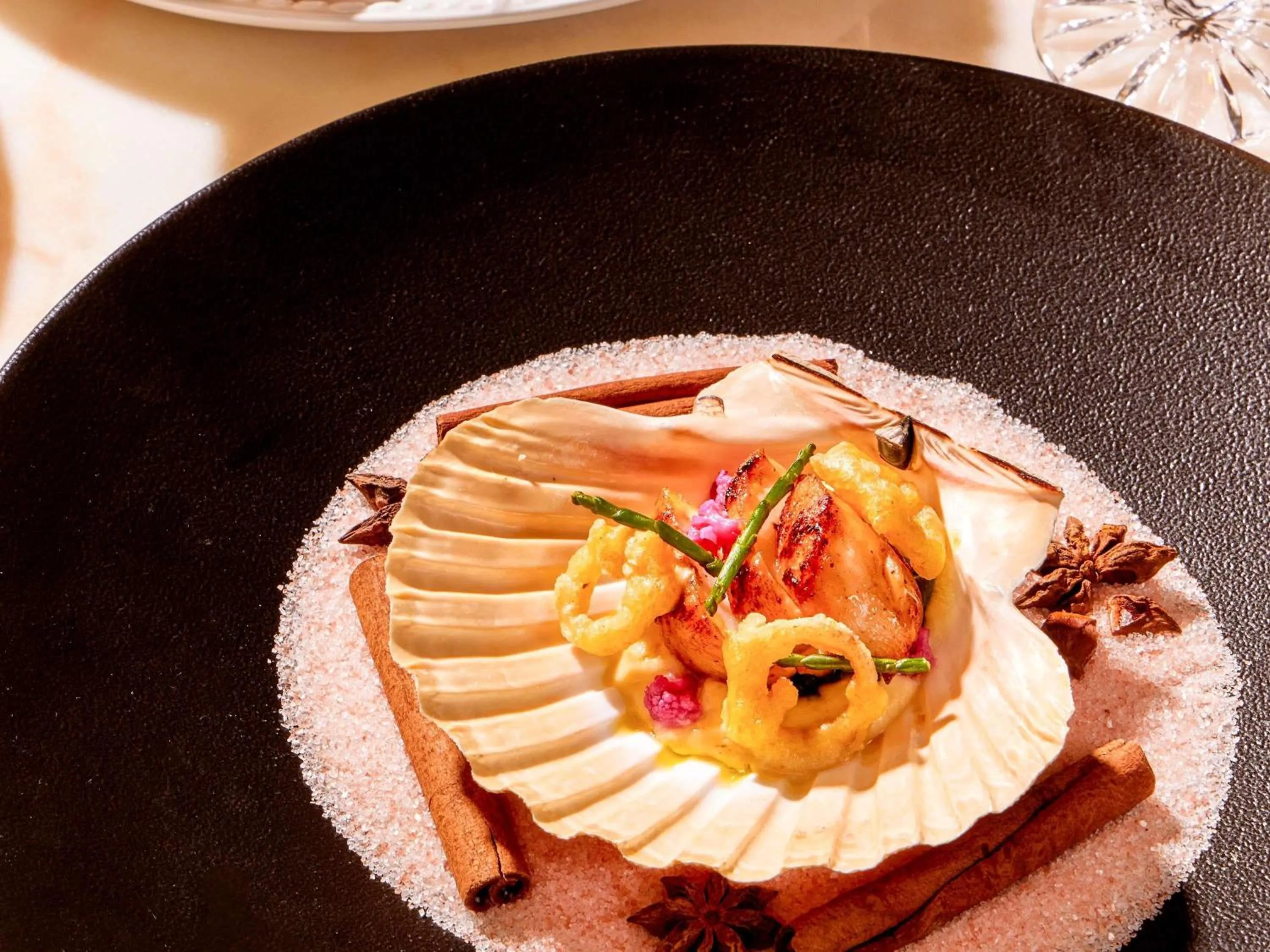 Restaurant/places to eat in The Savoy