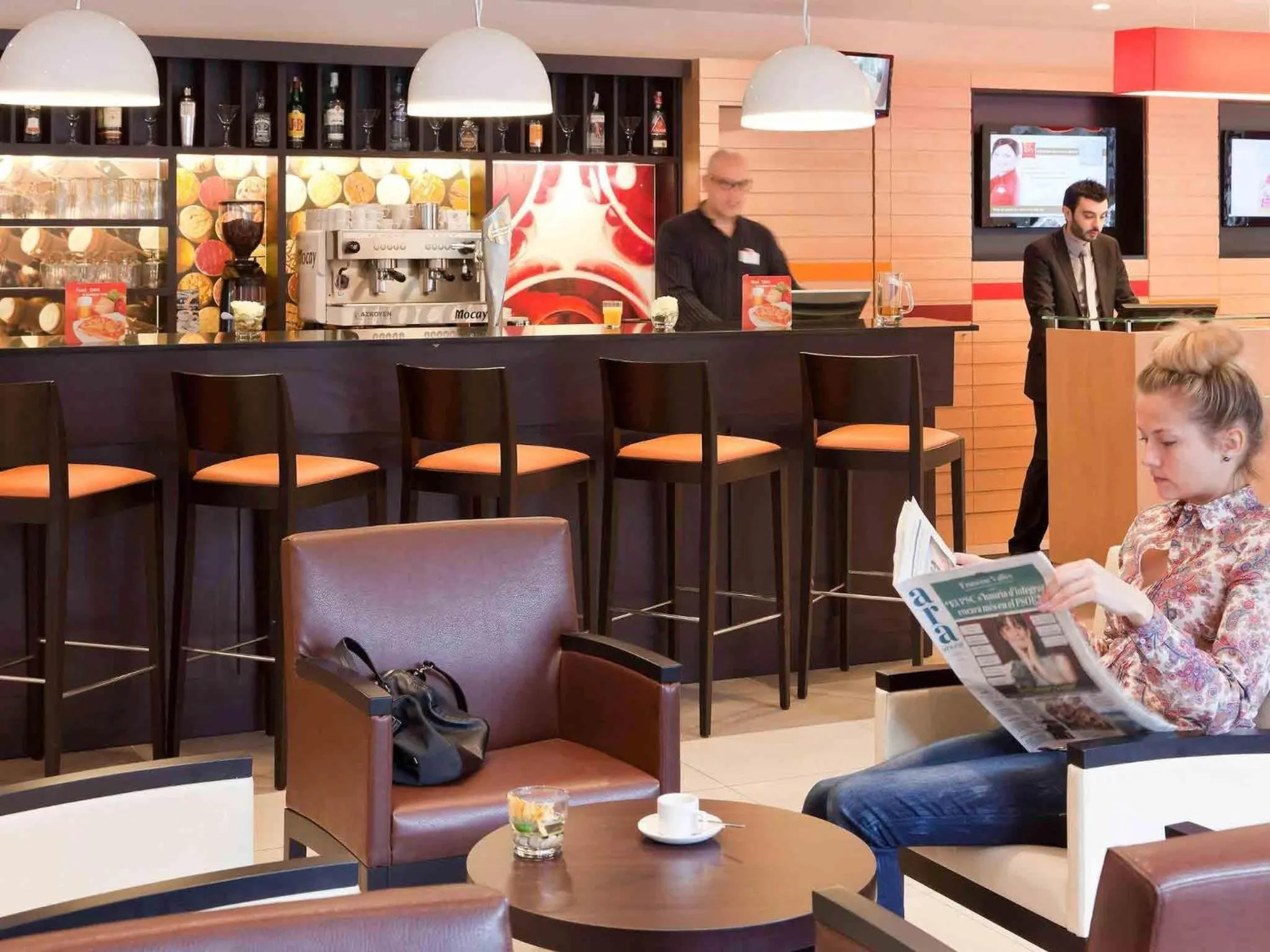 Lounge or bar in Ibis Barcelona Mollet