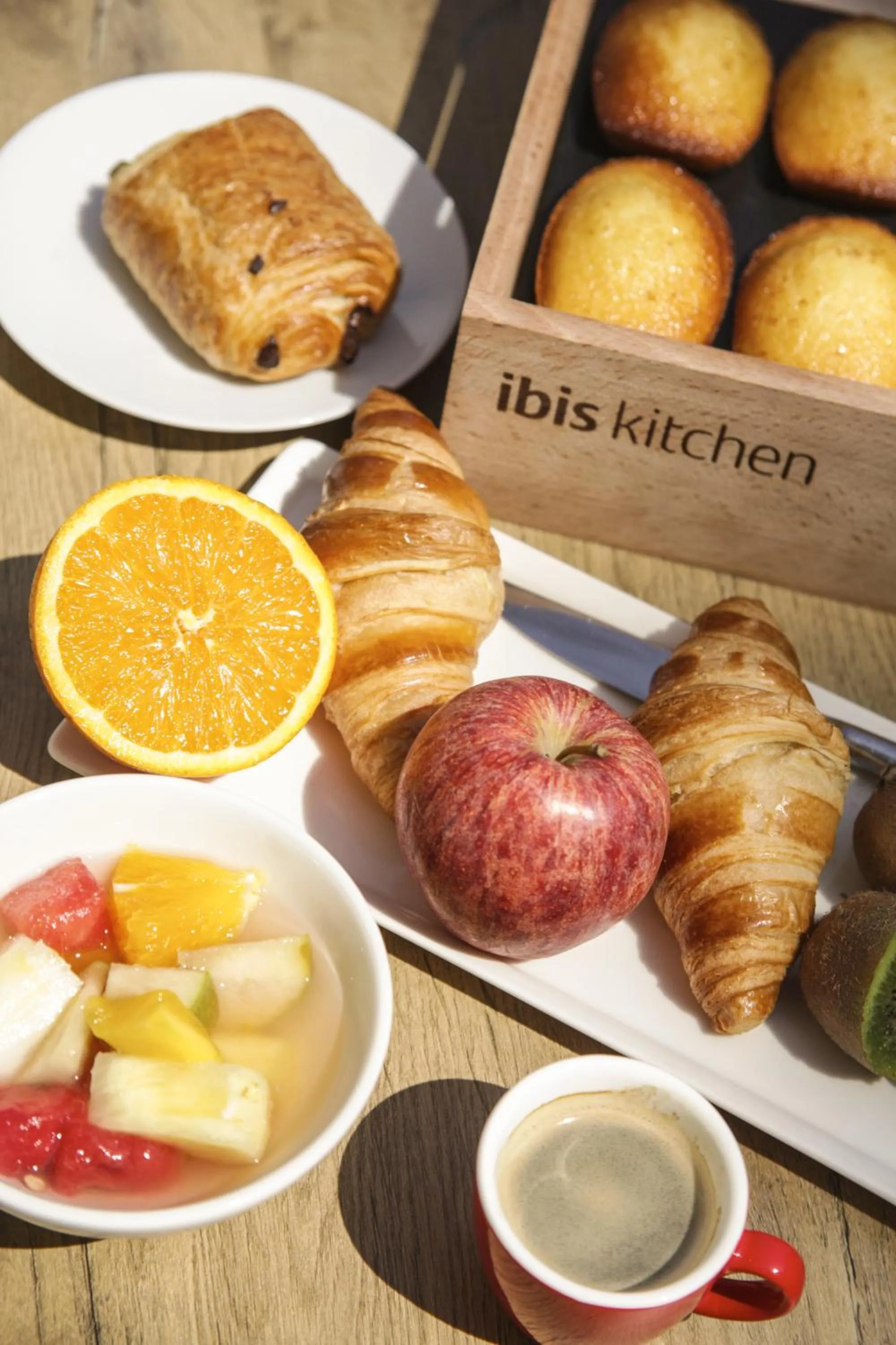 Buffet breakfast in Ibis Barcelona Mollet