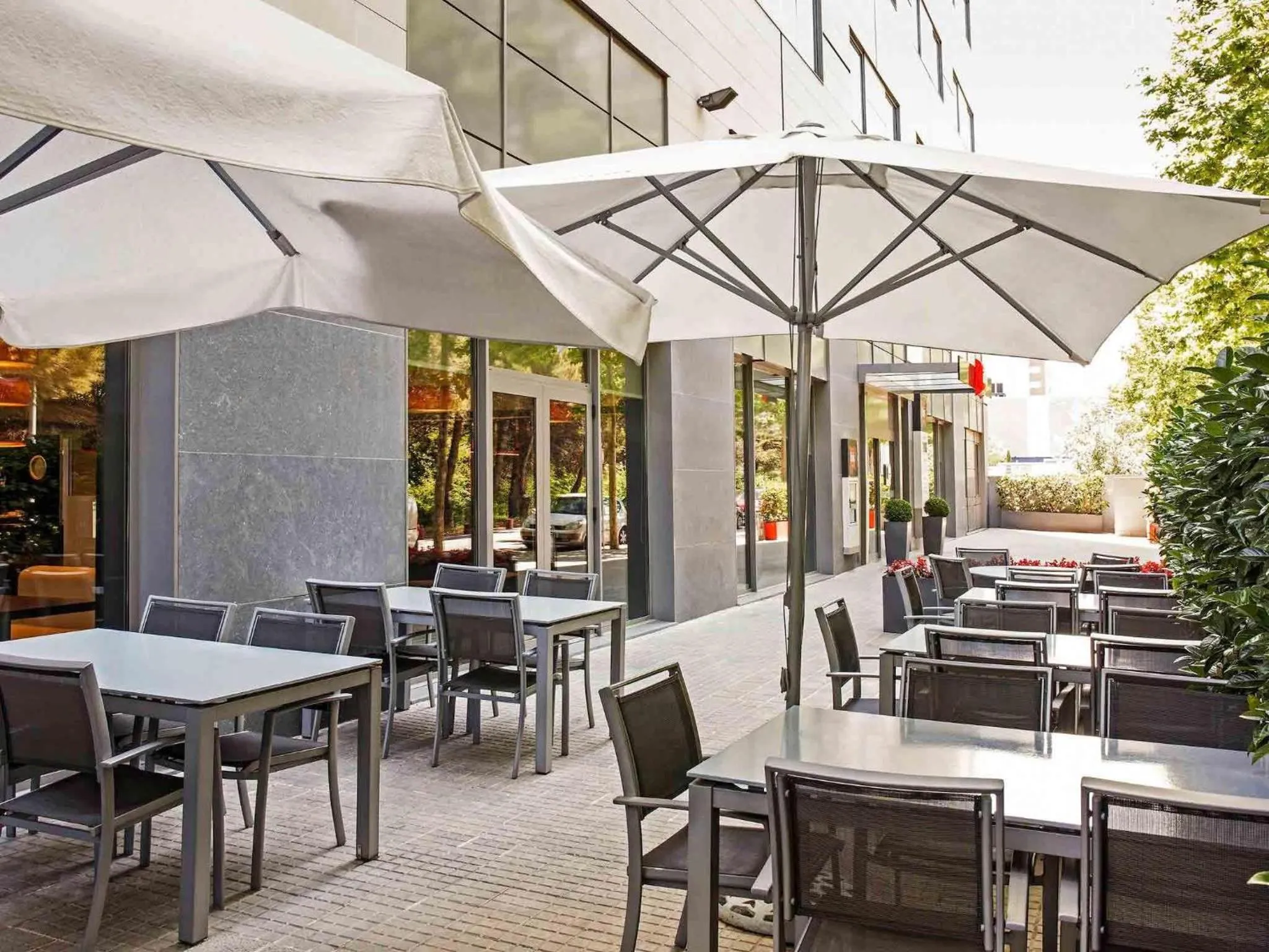 Restaurant/places to eat in Ibis Barcelona Mollet