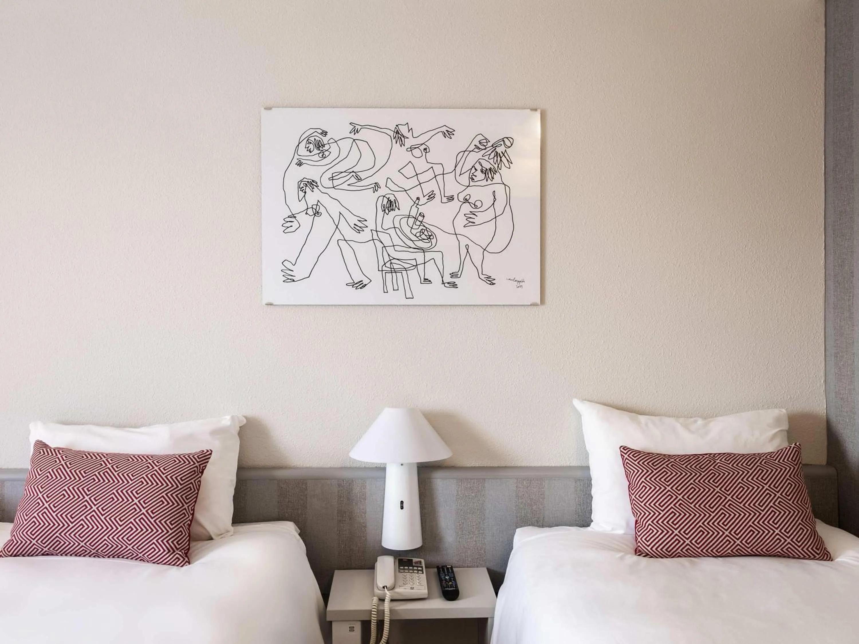 Bed in Ibis Valencia Alfafar