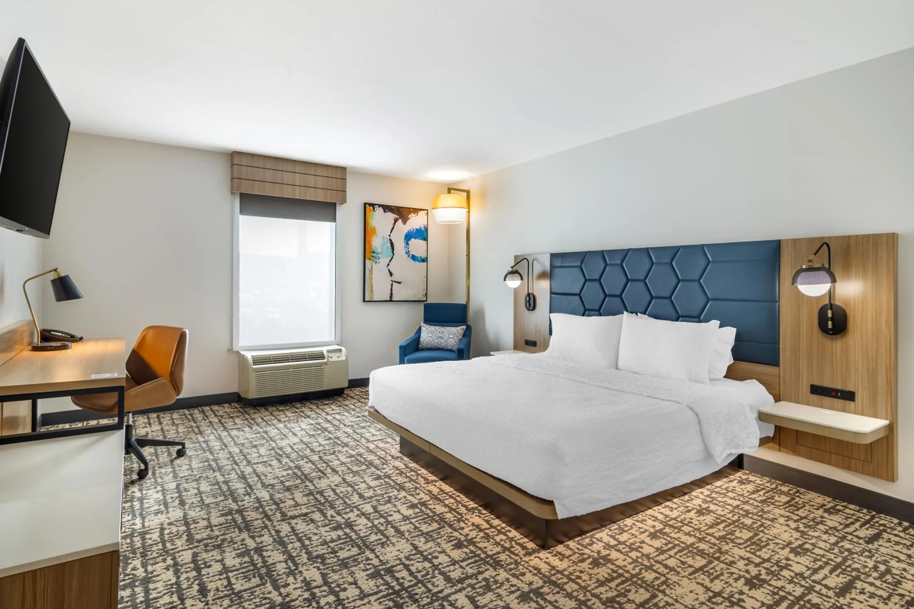Bedroom, Bed in Hampton Inn Atlanta-Stockbridge