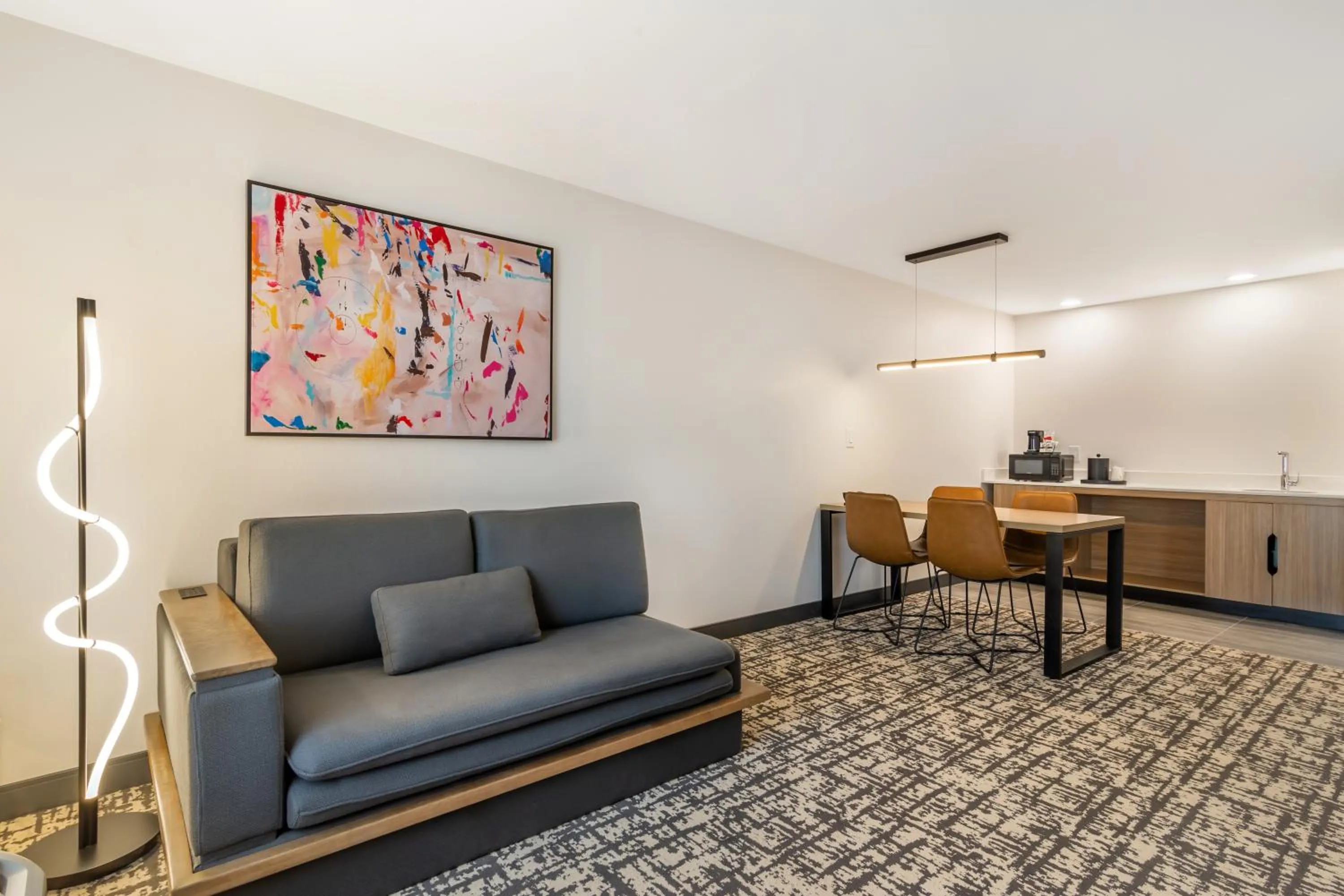 Kitchen or kitchenette in Hampton Inn Atlanta-Stockbridge