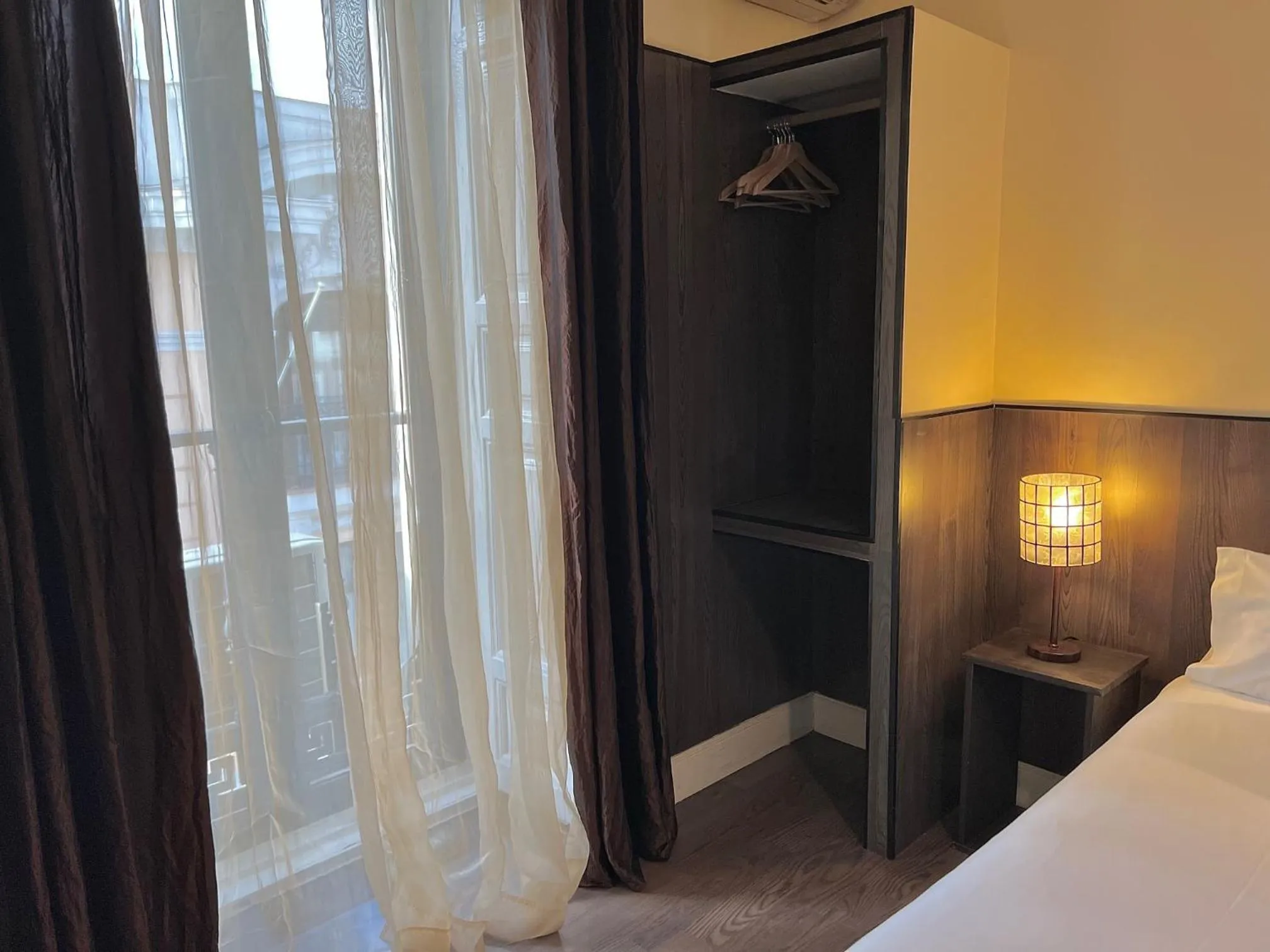 wardrobe in THC Bergantin Hostel