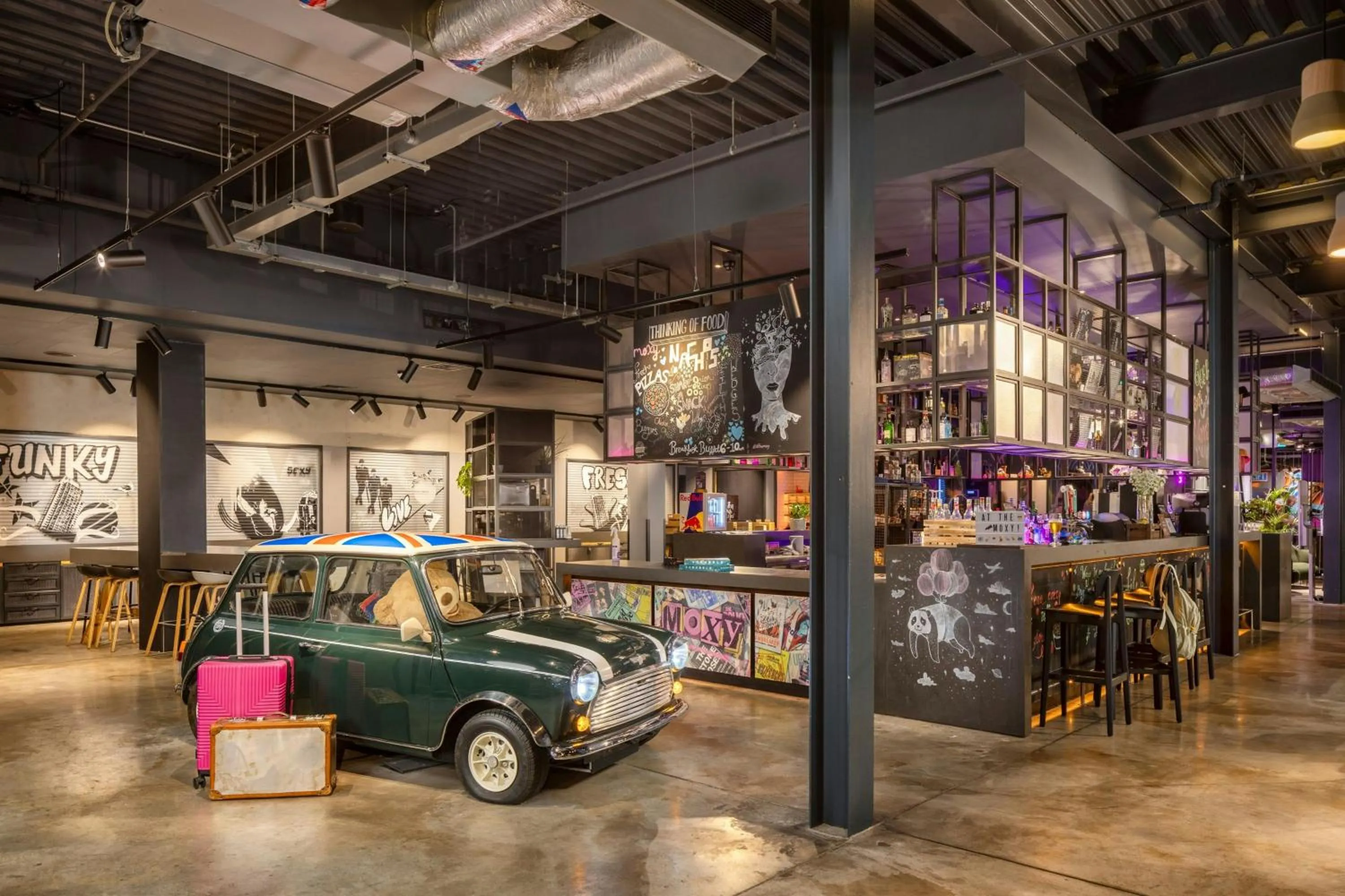 Restaurant/places to eat in Moxy London Heathrow Airport