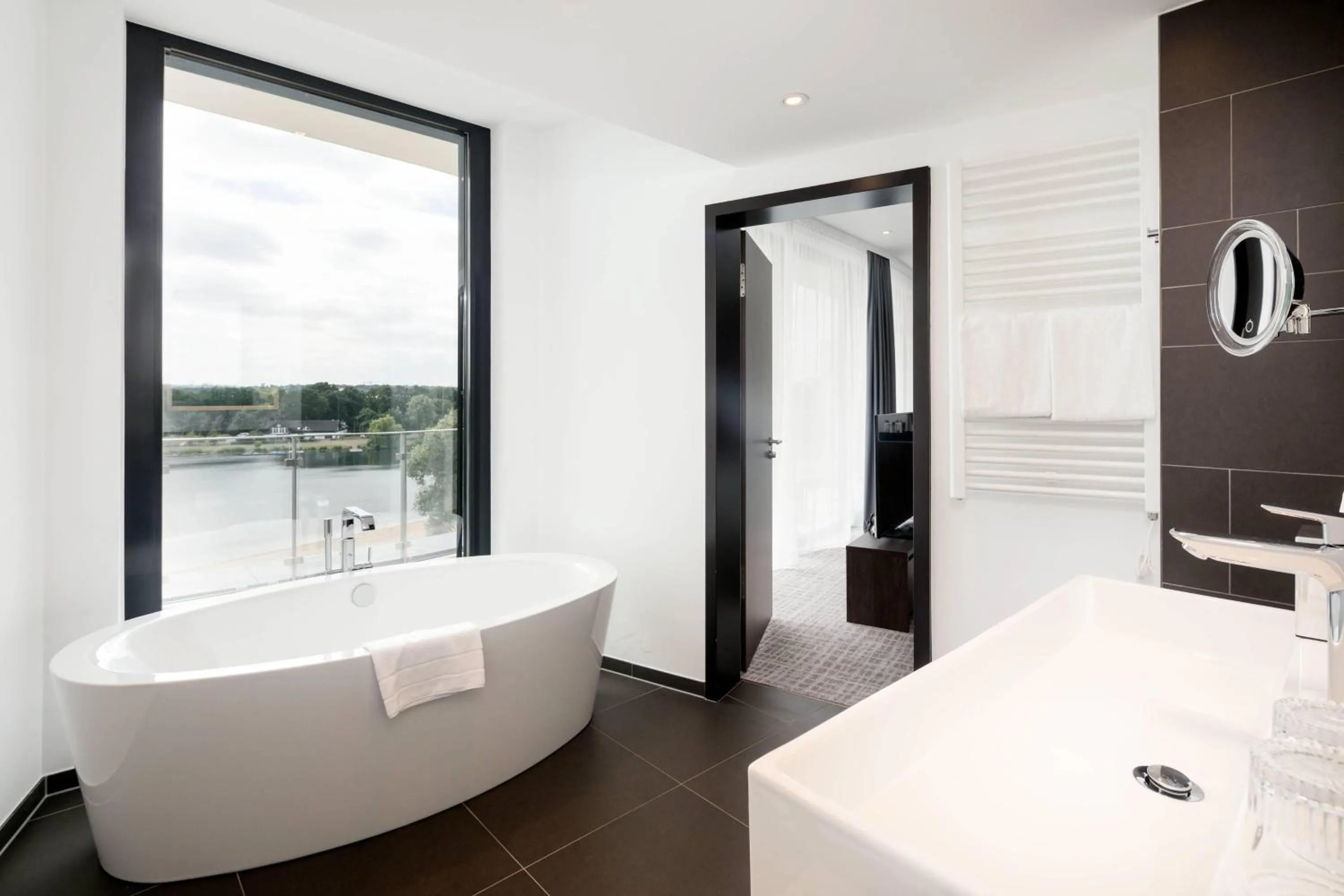 Bathroom in Courtyard by Marriott Wolfsburg