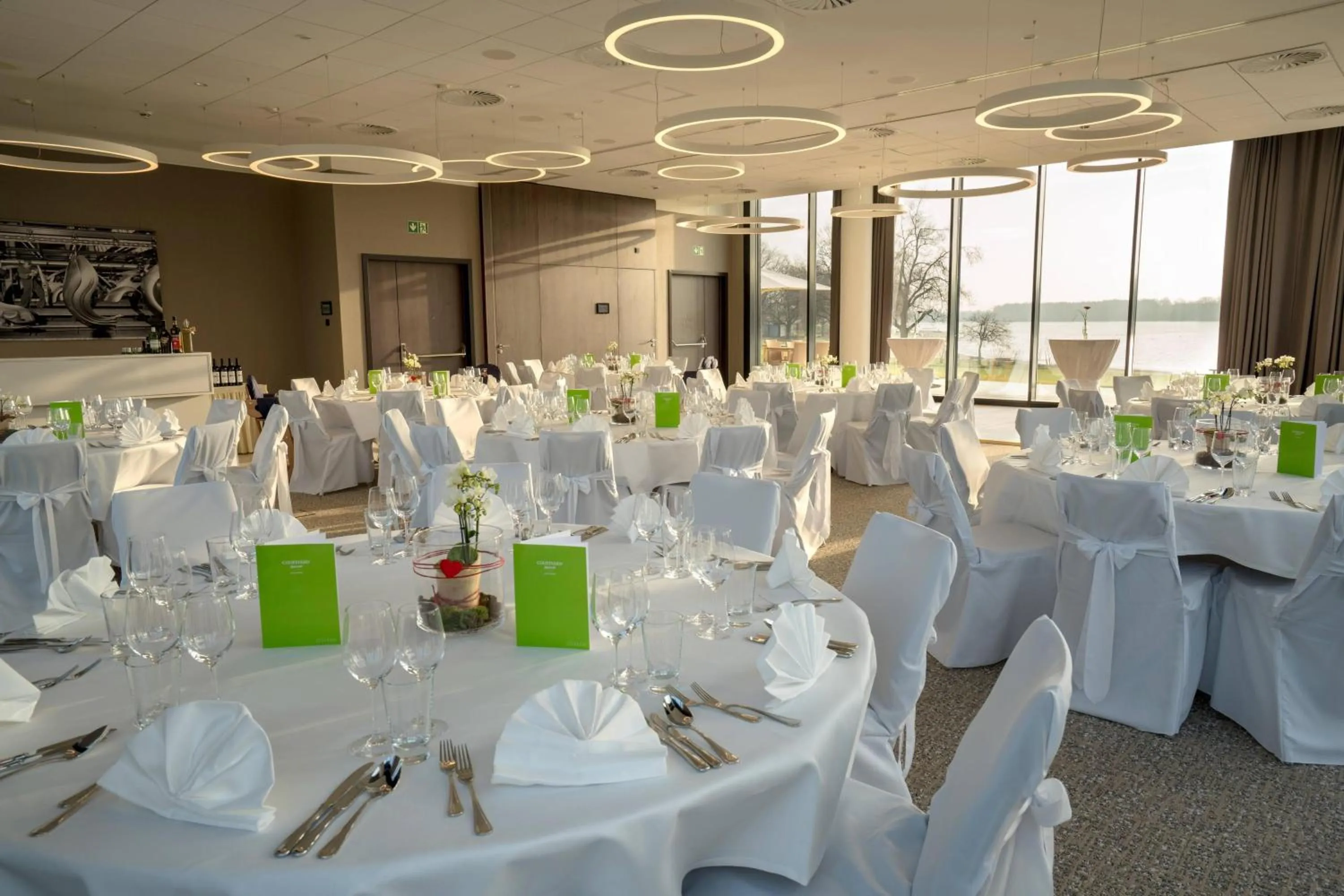 Meeting/conference room in Courtyard by Marriott Wolfsburg