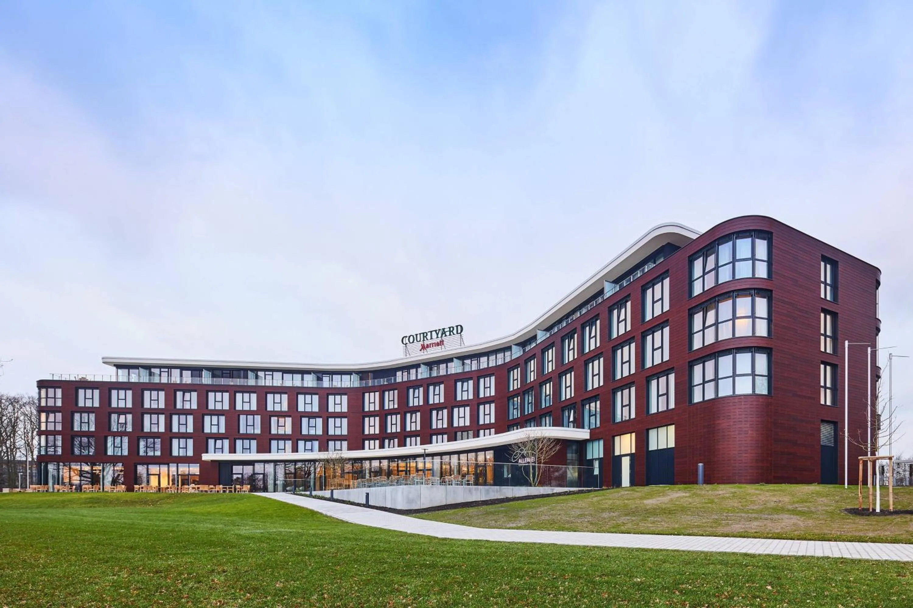 Property building in Courtyard by Marriott Wolfsburg