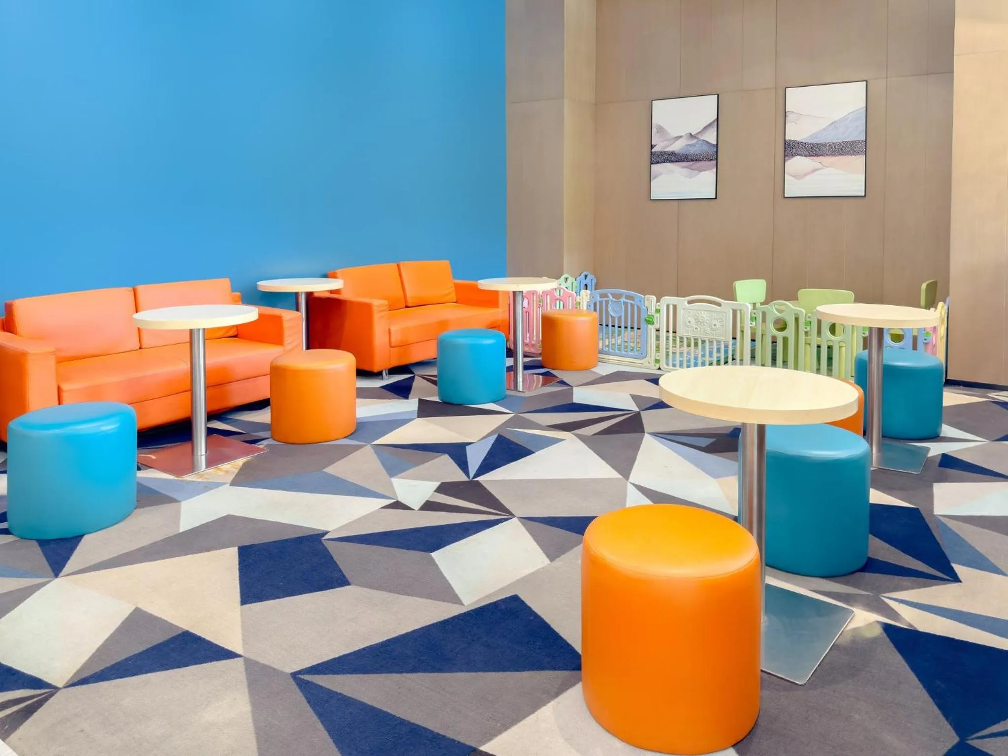 Fitness centre/facilities in Holiday Inn Express Zhangye by IHG