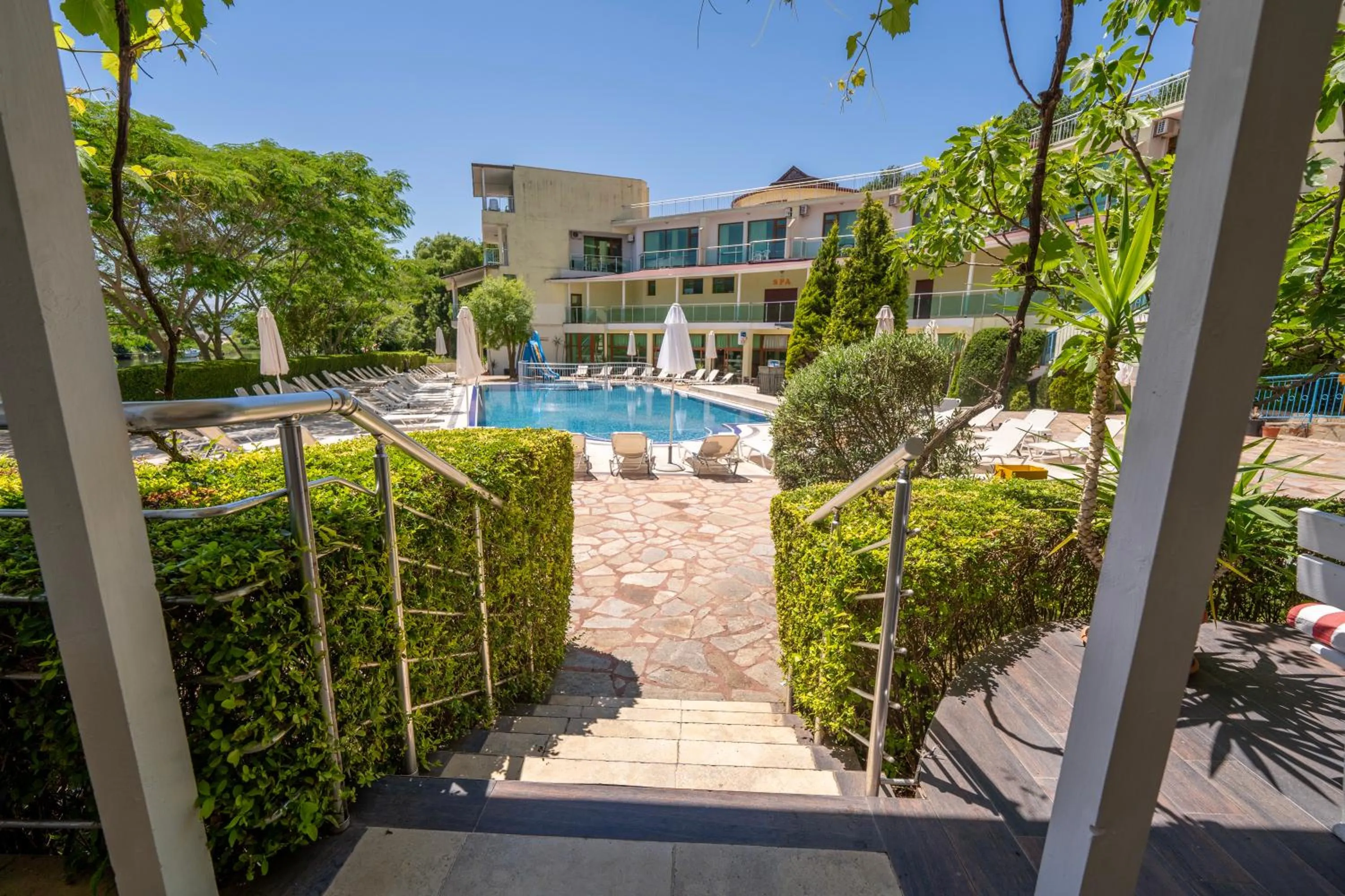 Pool view in Perla Sun Beach Hotel - All Inclusive