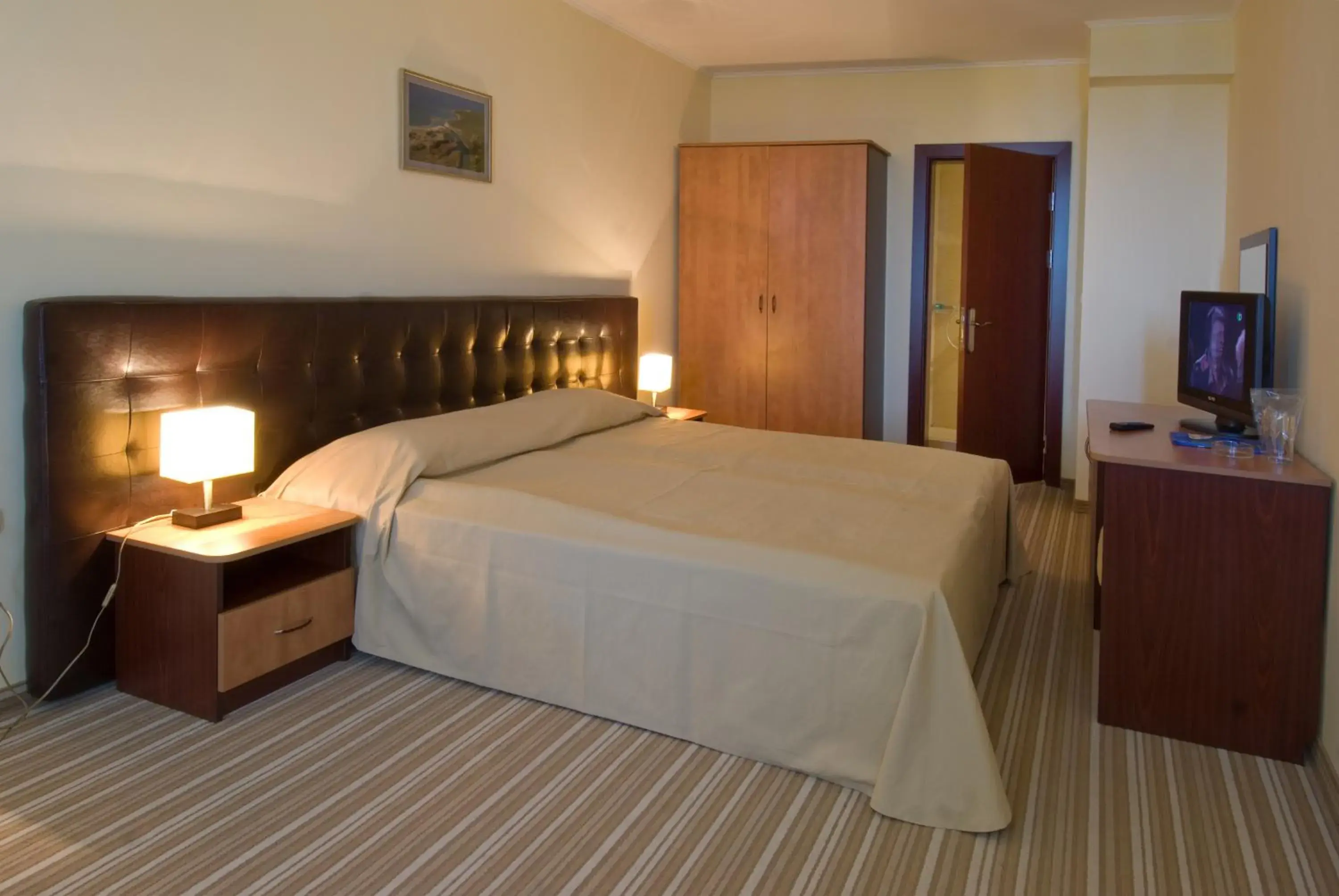 Suite with Balcony in Perla Sun Beach Hotel - All Inclusive Suite with Balcony in Perla Sun Beach Hotel - All Inclusive