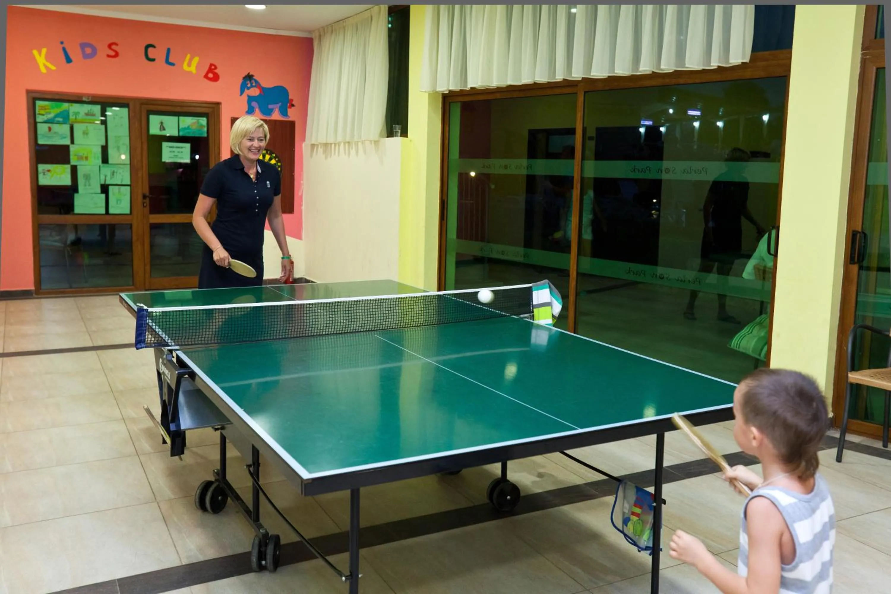 Table tennis in Perla Sun Beach Hotel - All Inclusive