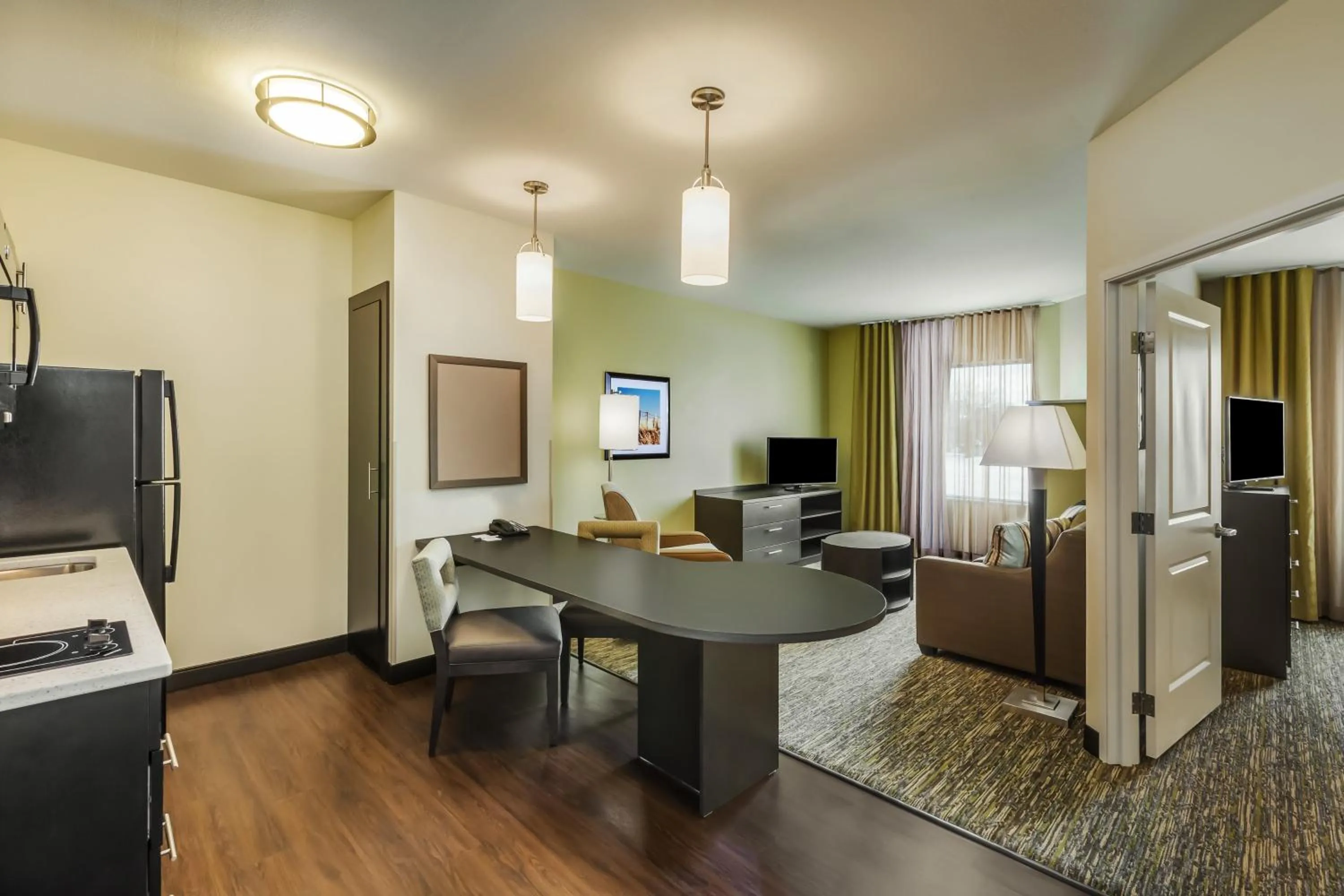 Bedroom in Candlewood Suites Lenexa - Overland Park Area by IHG