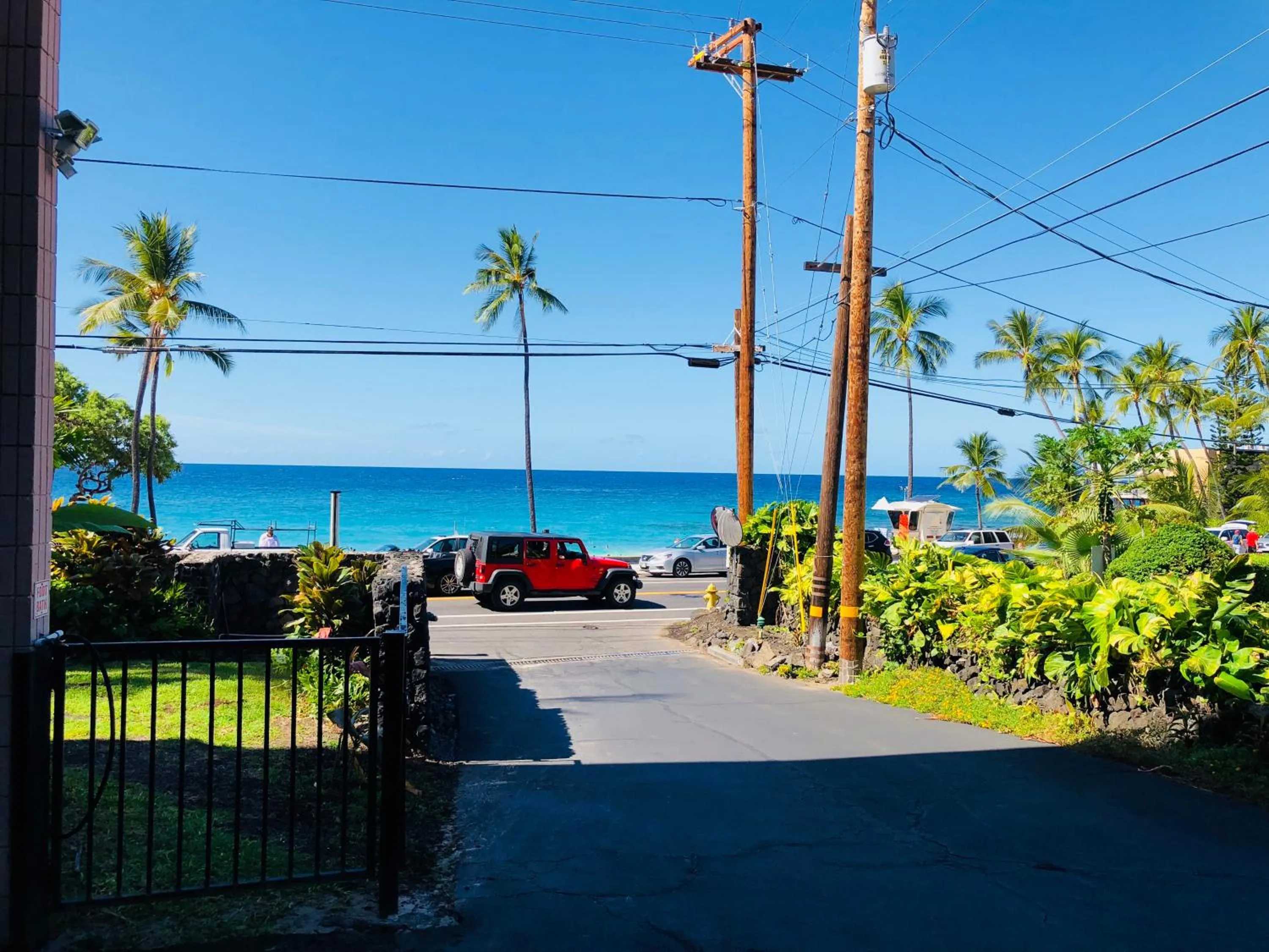 Facade/entrance in Kona Magic Honu Room