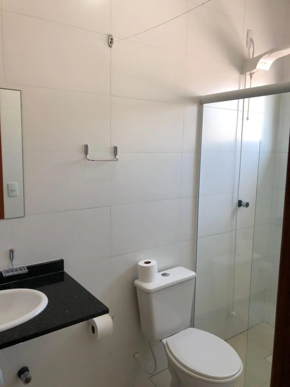 Shower in Monte Libano Apart Hotel