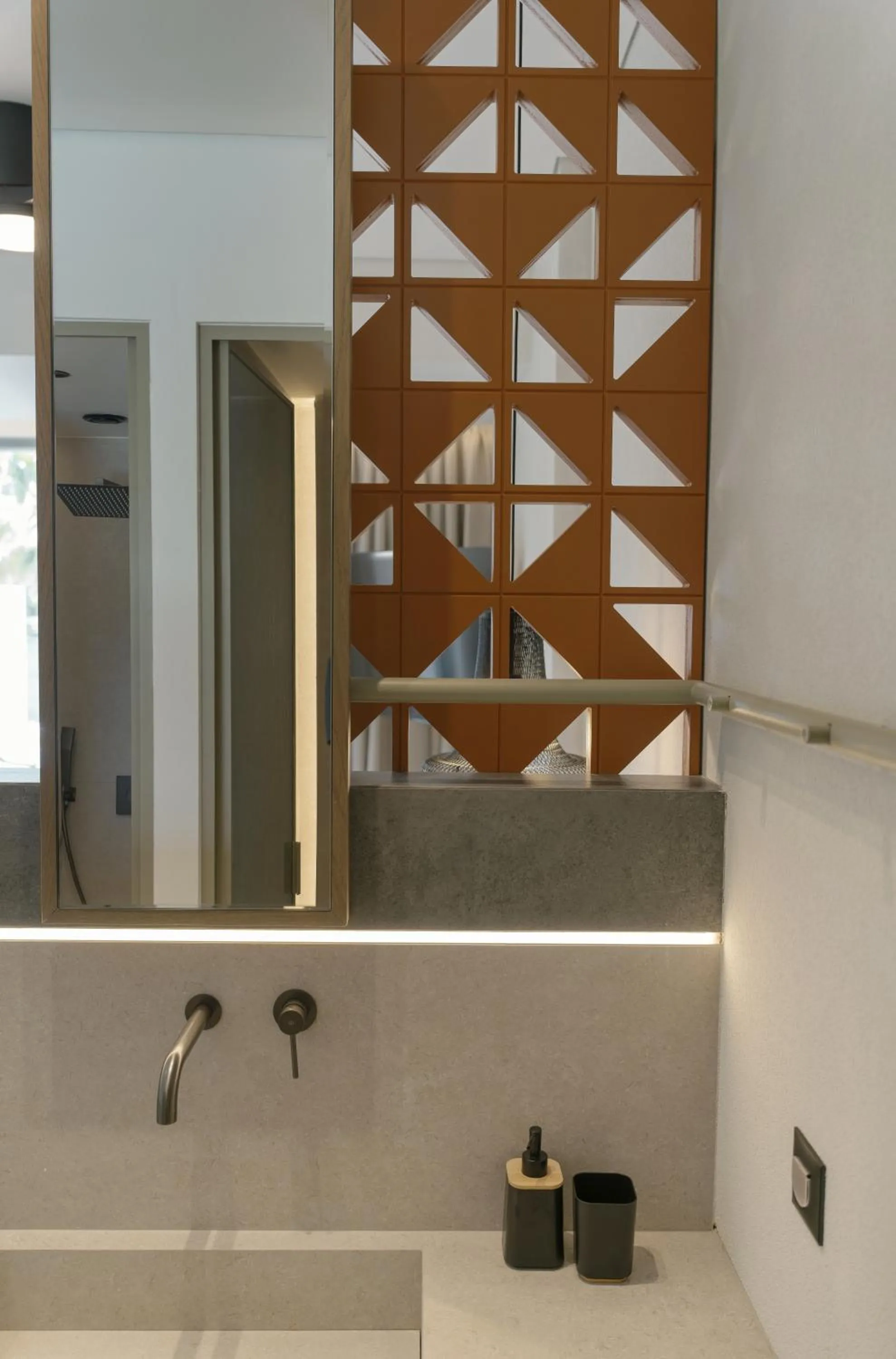 Open Air Bath in Marinos Beach Hotel