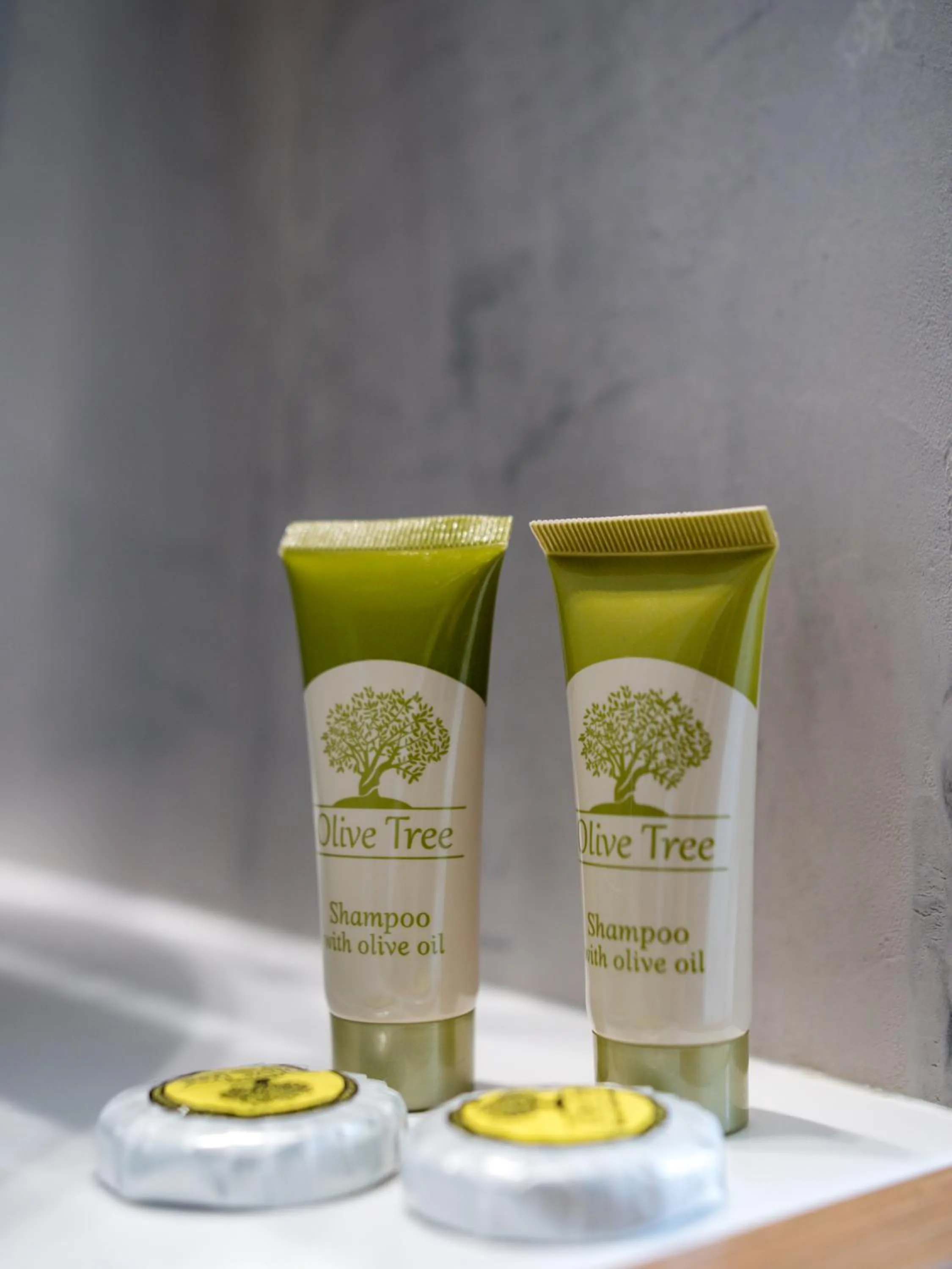 Shower in Marinos Beach Hotel