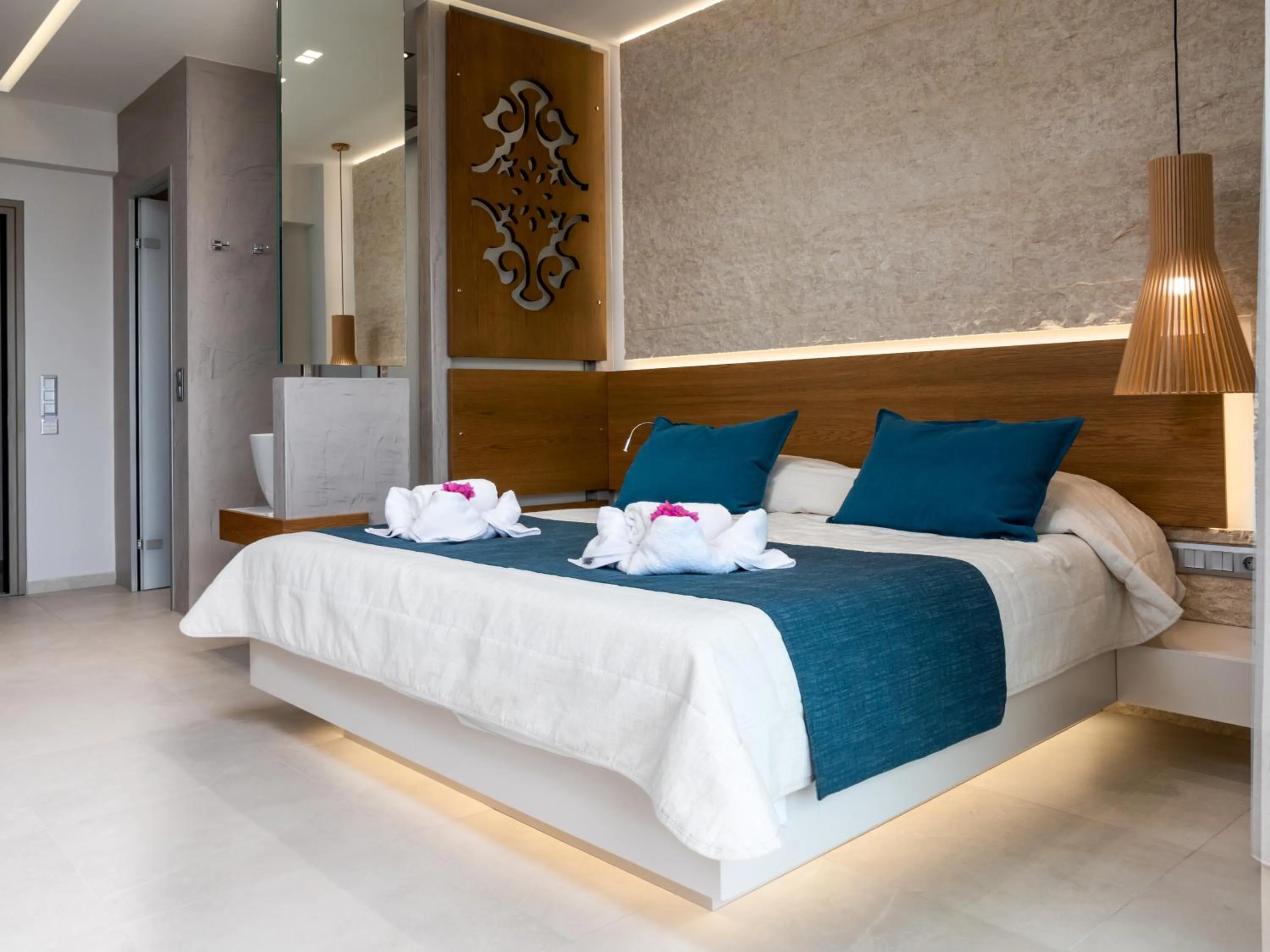 Bed in Marinos Beach Hotel