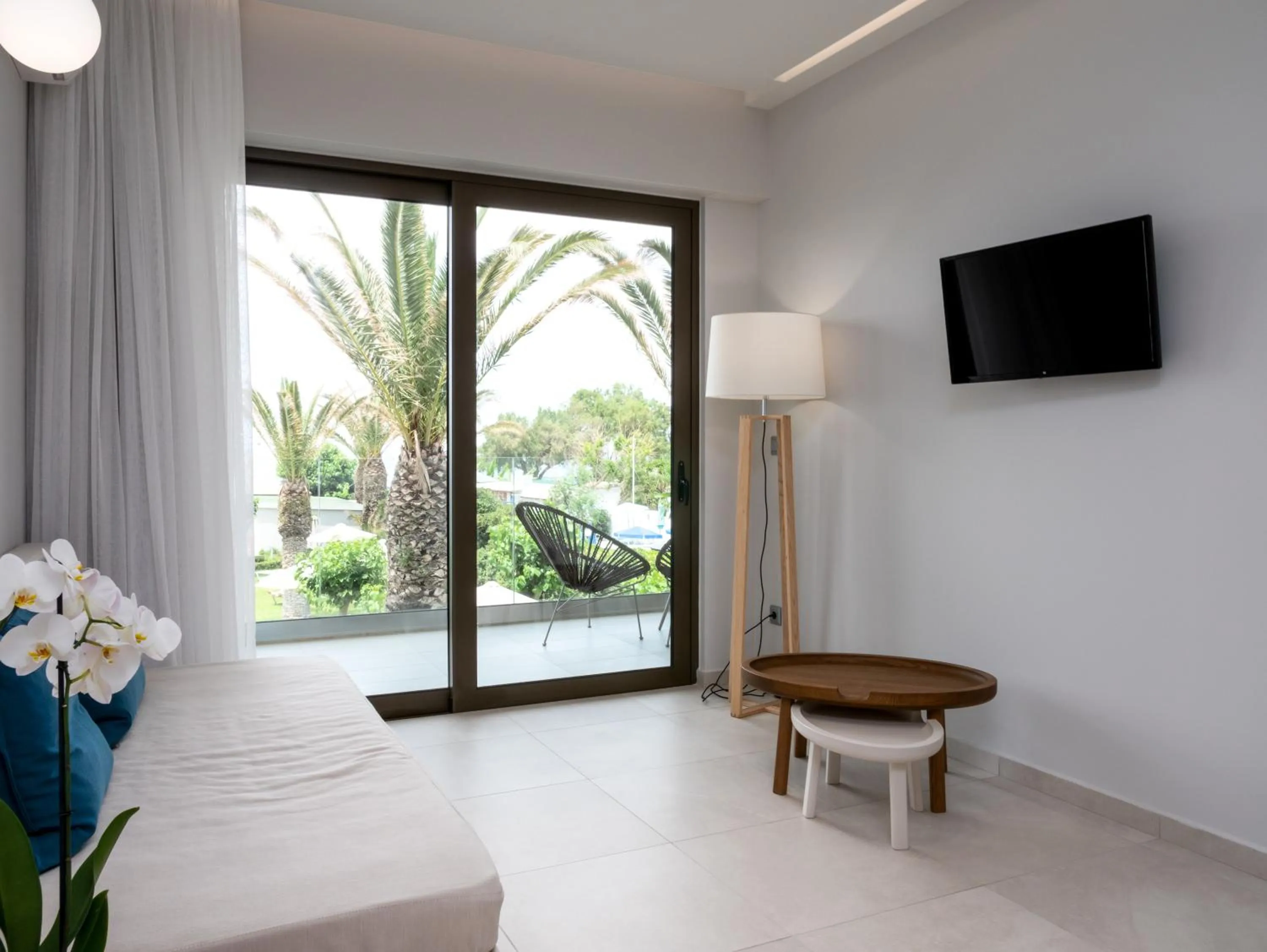 Living room in Marinos Beach Hotel