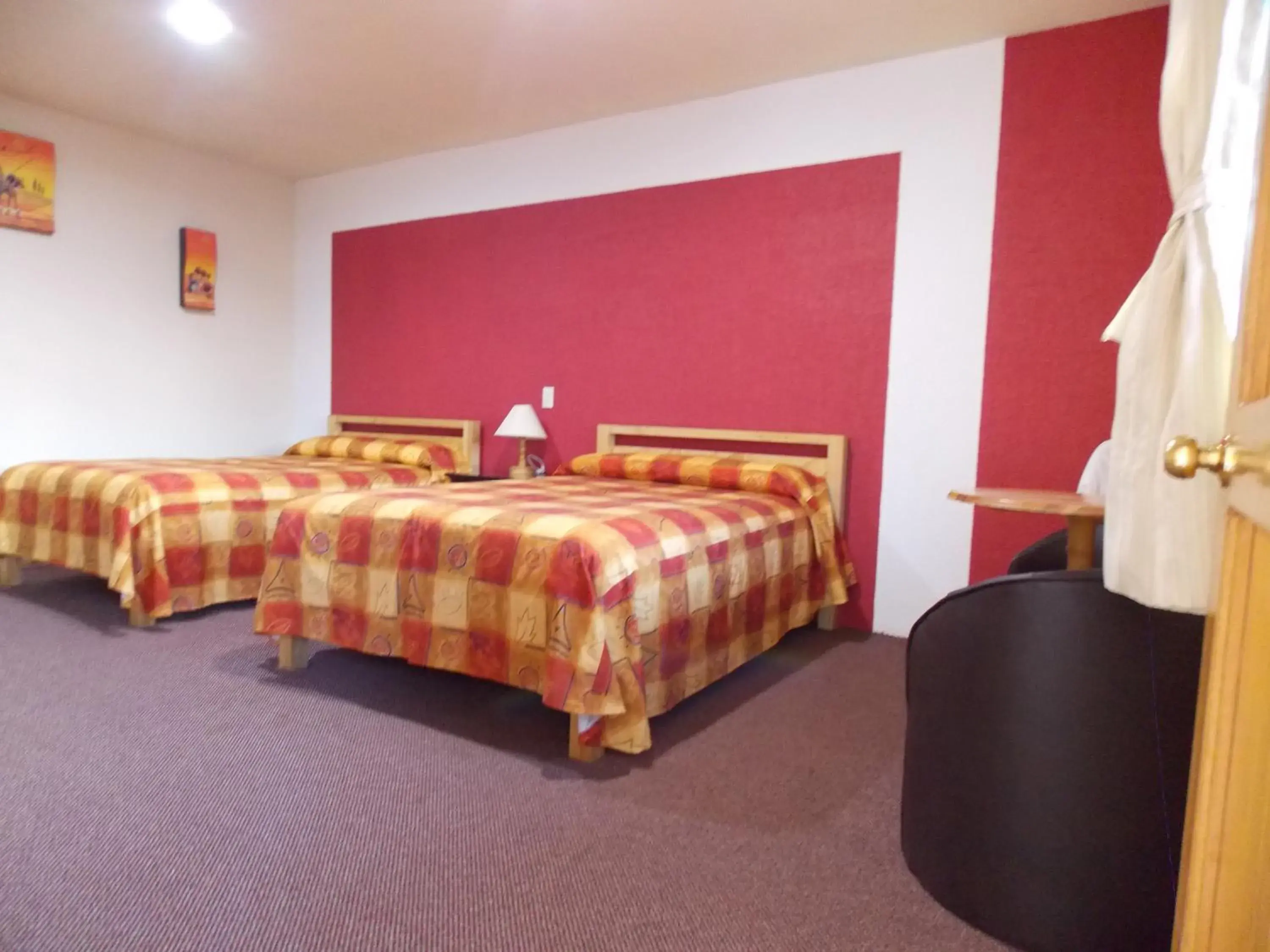 Deluxe Queen Room with Two Queen Beds in Hotel Campestre Don Luis Deluxe Queen Room with Two Queen Beds in Hotel Campestre Don Luis