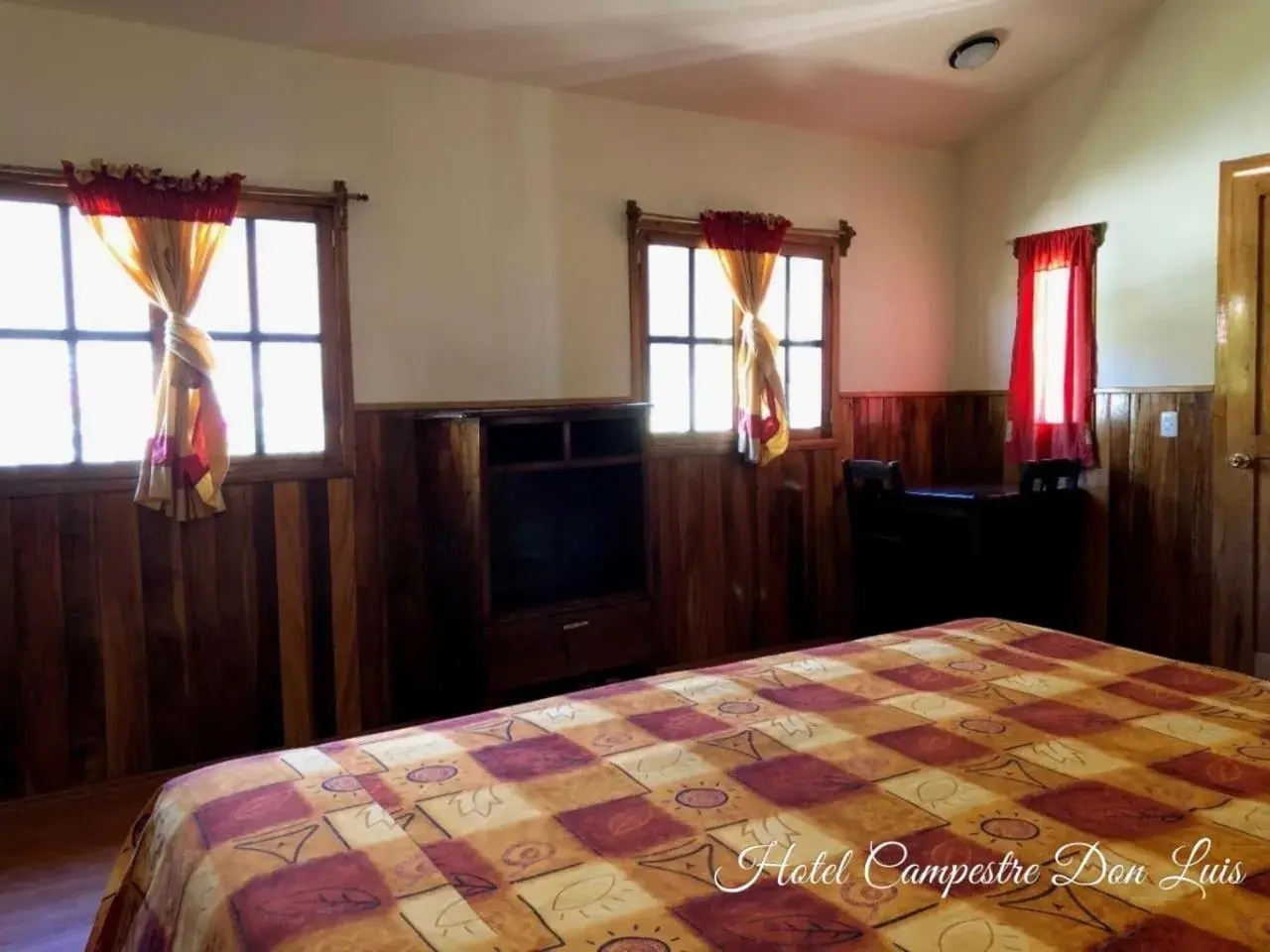 Deluxe Queen Room in Hotel Campestre Don Luis Deluxe Queen Room in Hotel Campestre Don Luis