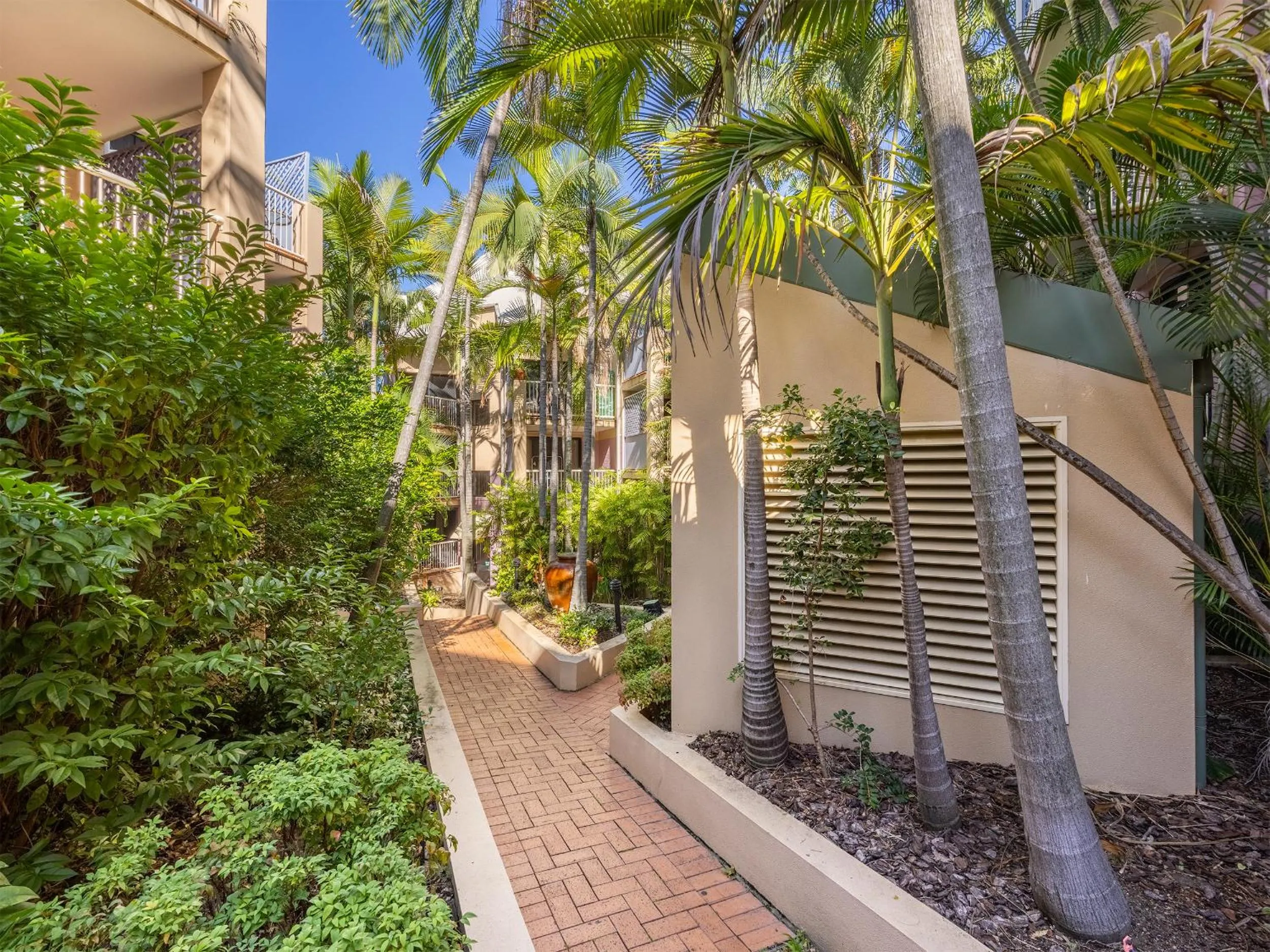 Garden in Spring Hill Gardens Apartments