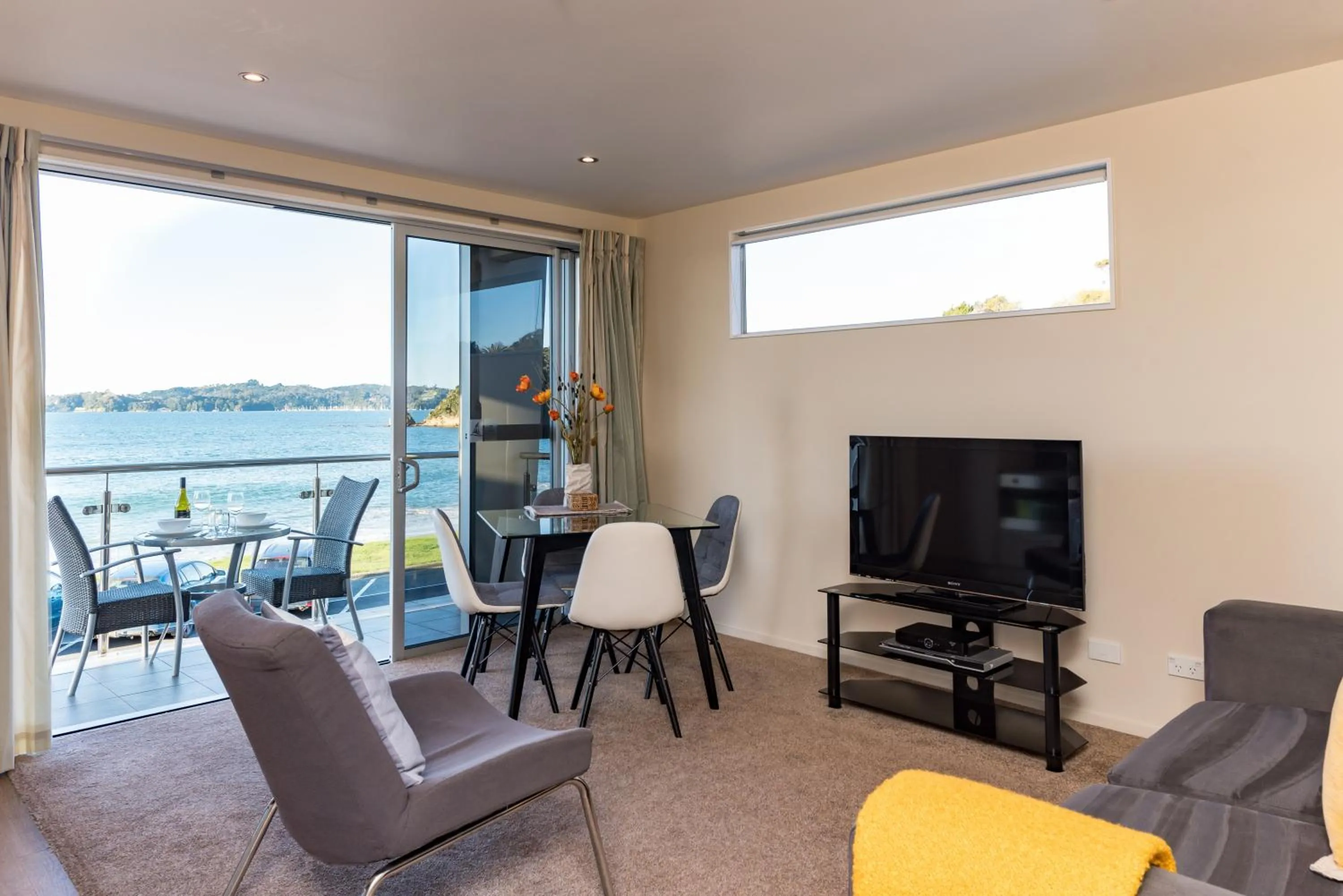 Balcony/Terrace in Edgewater Palms Apartments