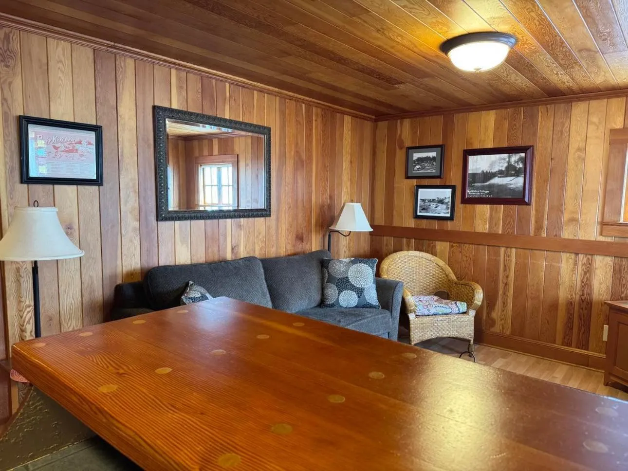 Whistling Winds Motel