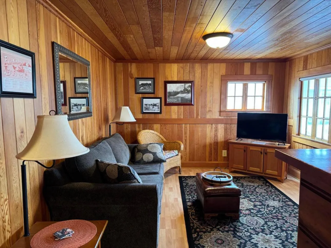 Whistling Winds Motel