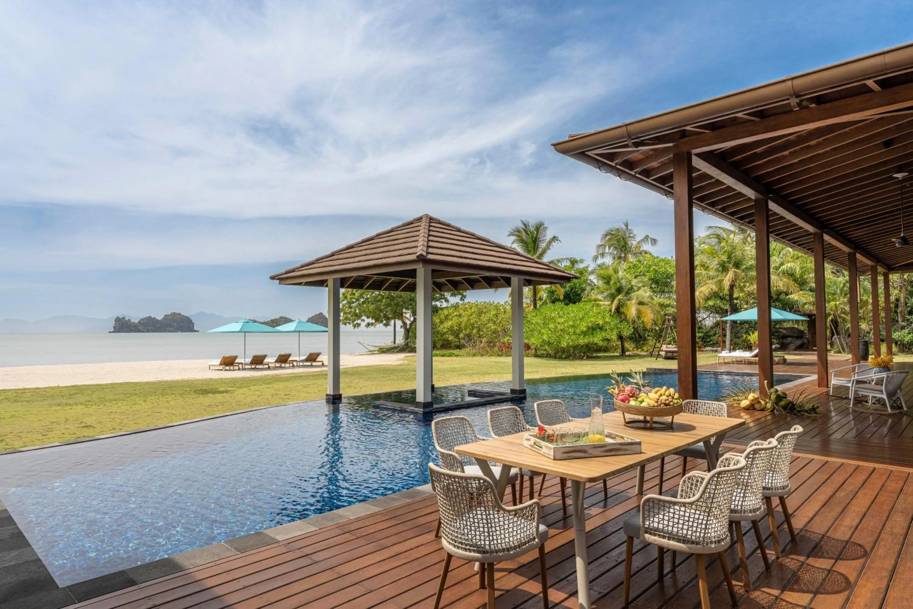 Swimming pool in Four Seasons Resort Langkawi