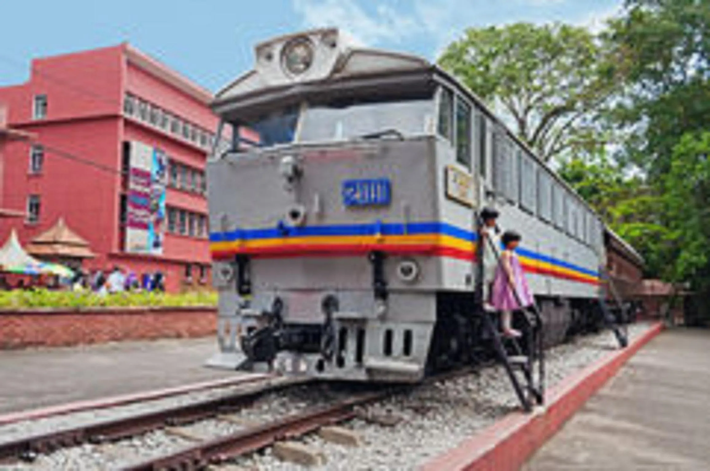 Area and facilities in Hallmark Express Hotel