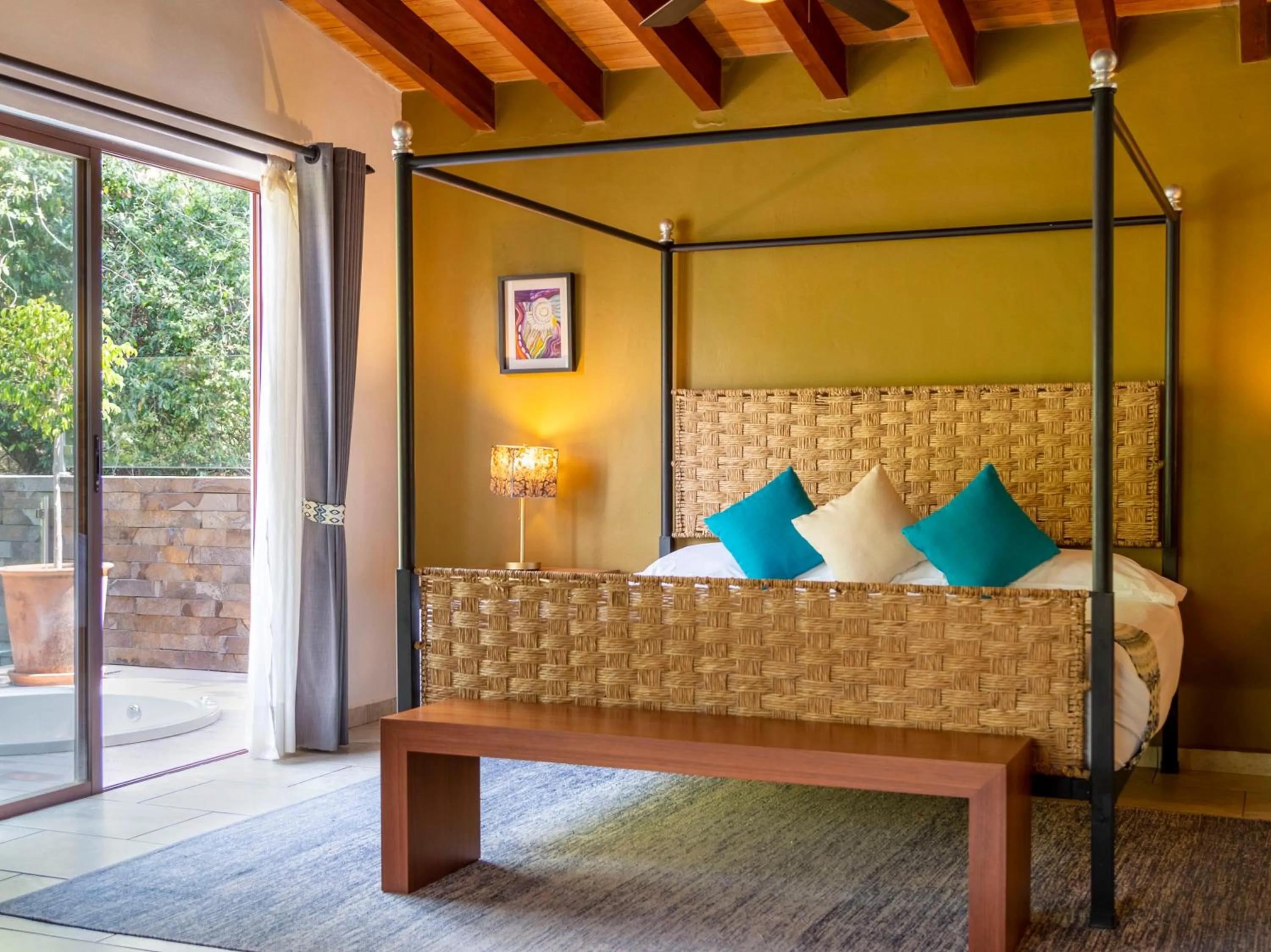 Bed in Hotel Amate del Rio