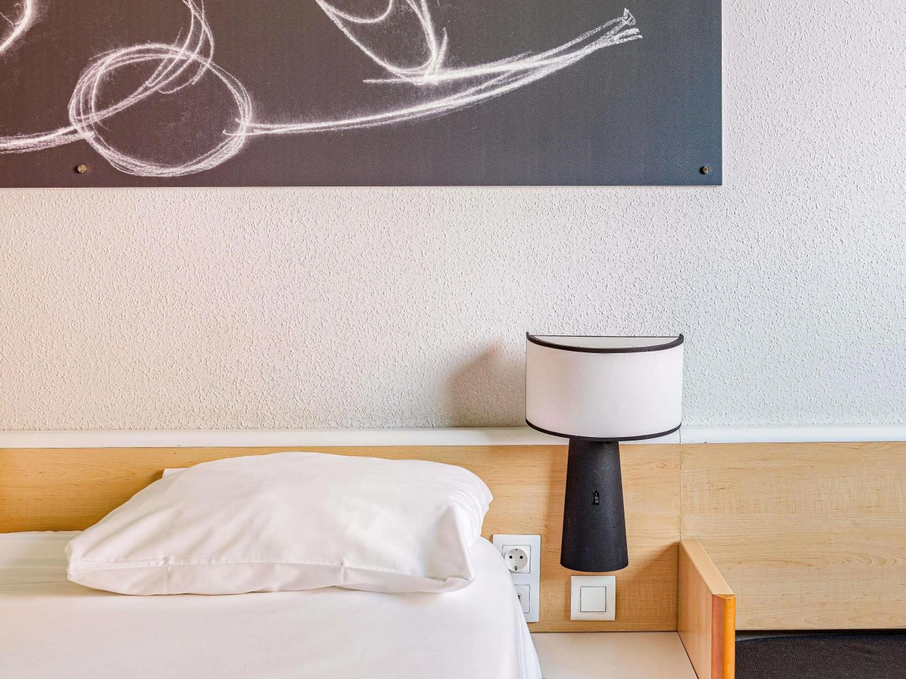 Bedroom, Bed in Ibis Madrid Fuenlabrada