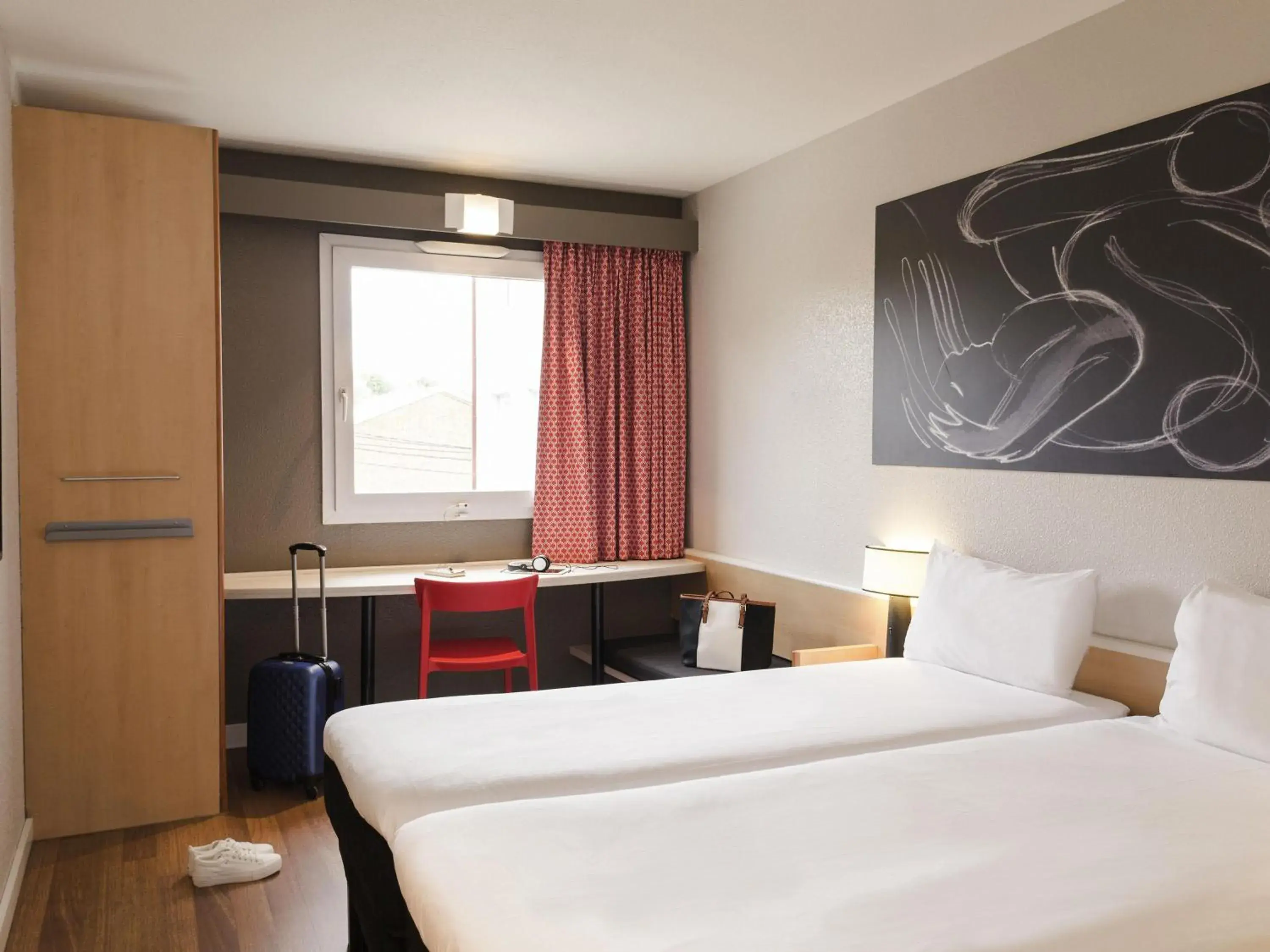 Twin Room in Ibis Madrid Fuenlabrada Twin Room in Ibis Madrid Fuenlabrada