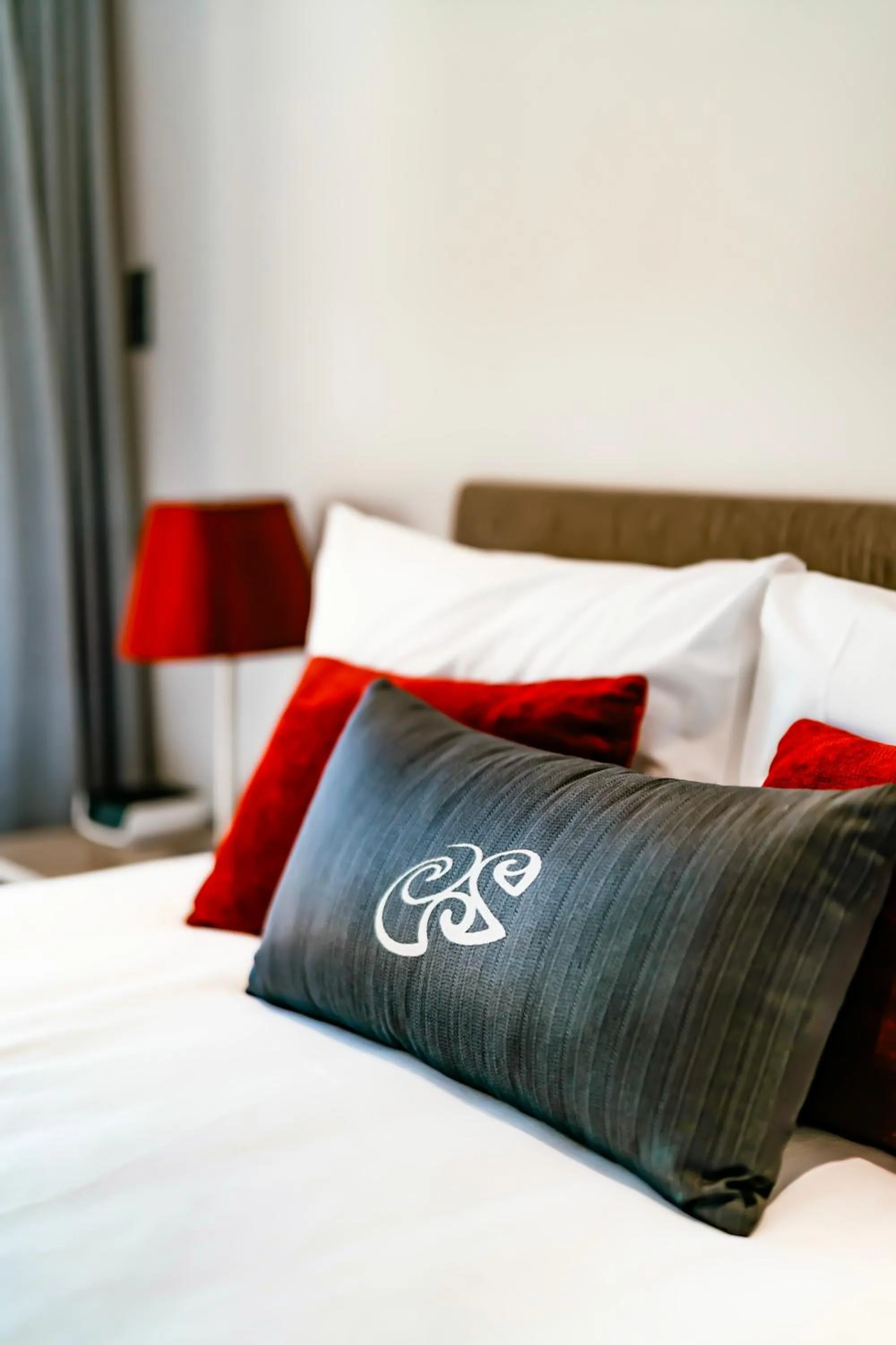 Bed in Marakura Deluxe Motel