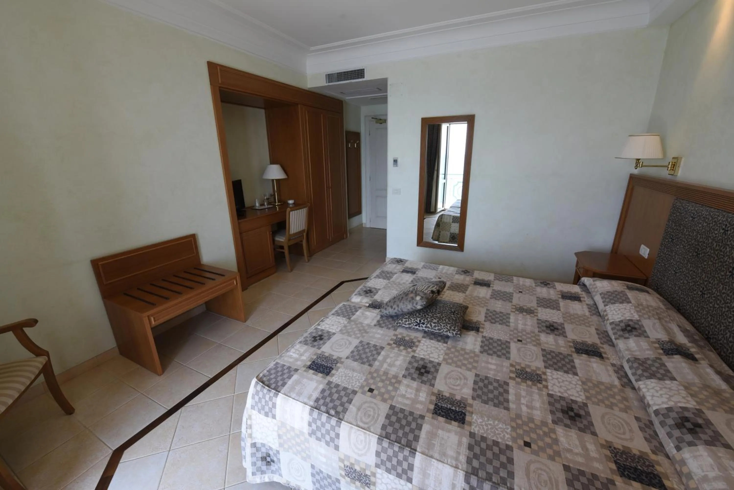 Photo of the whole room, Bed in Hotel Ristorante La Lampara