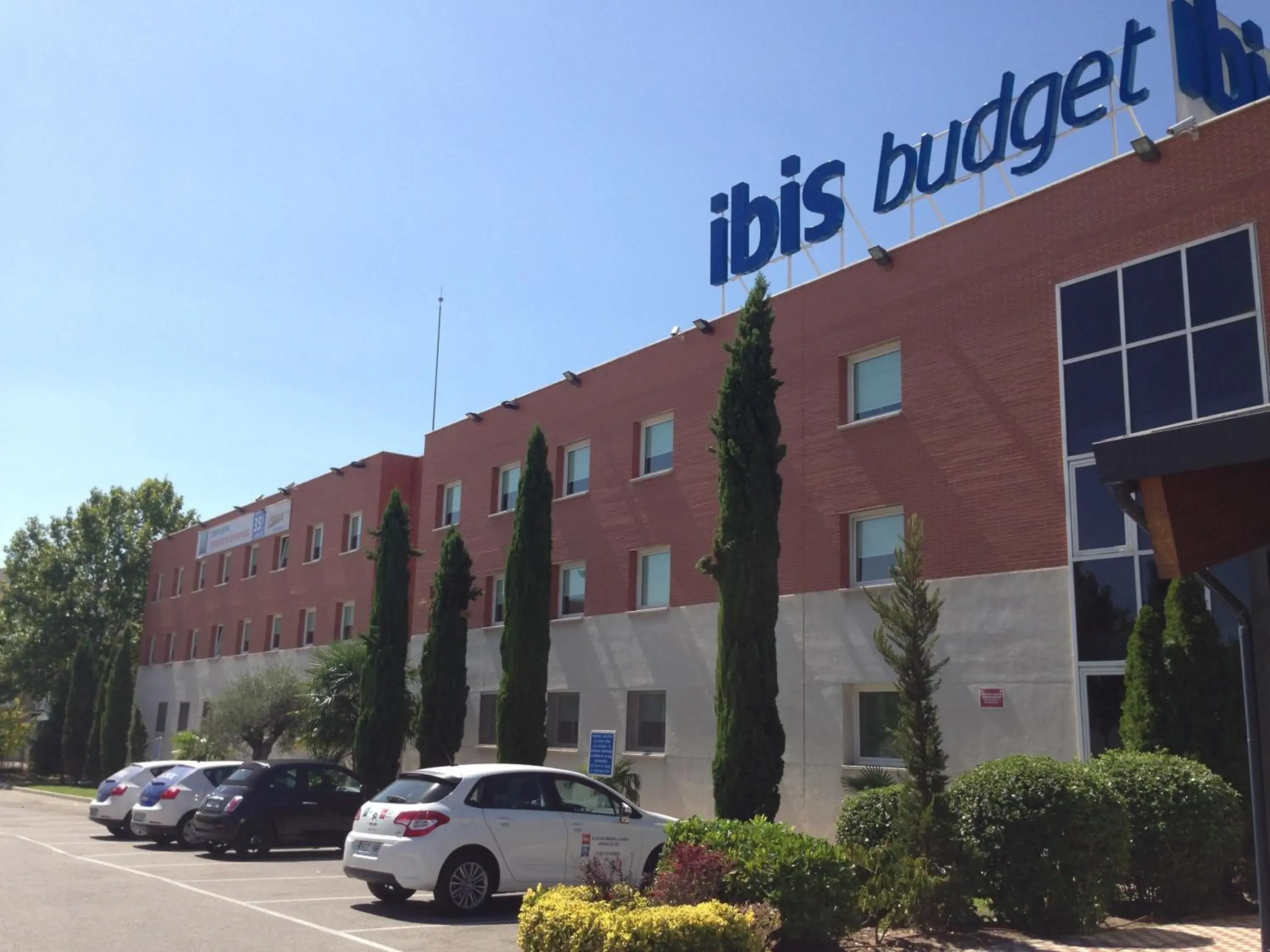Ibis Budget Madrid Alcalá de Henares La Dehesa Ibis Budget Madrid Alcalá de Henares La Dehesa