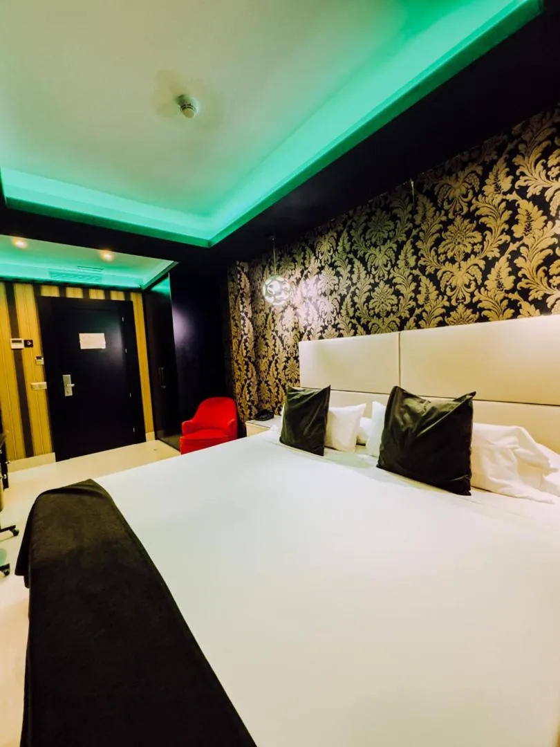 Bed in Hotel Años 50