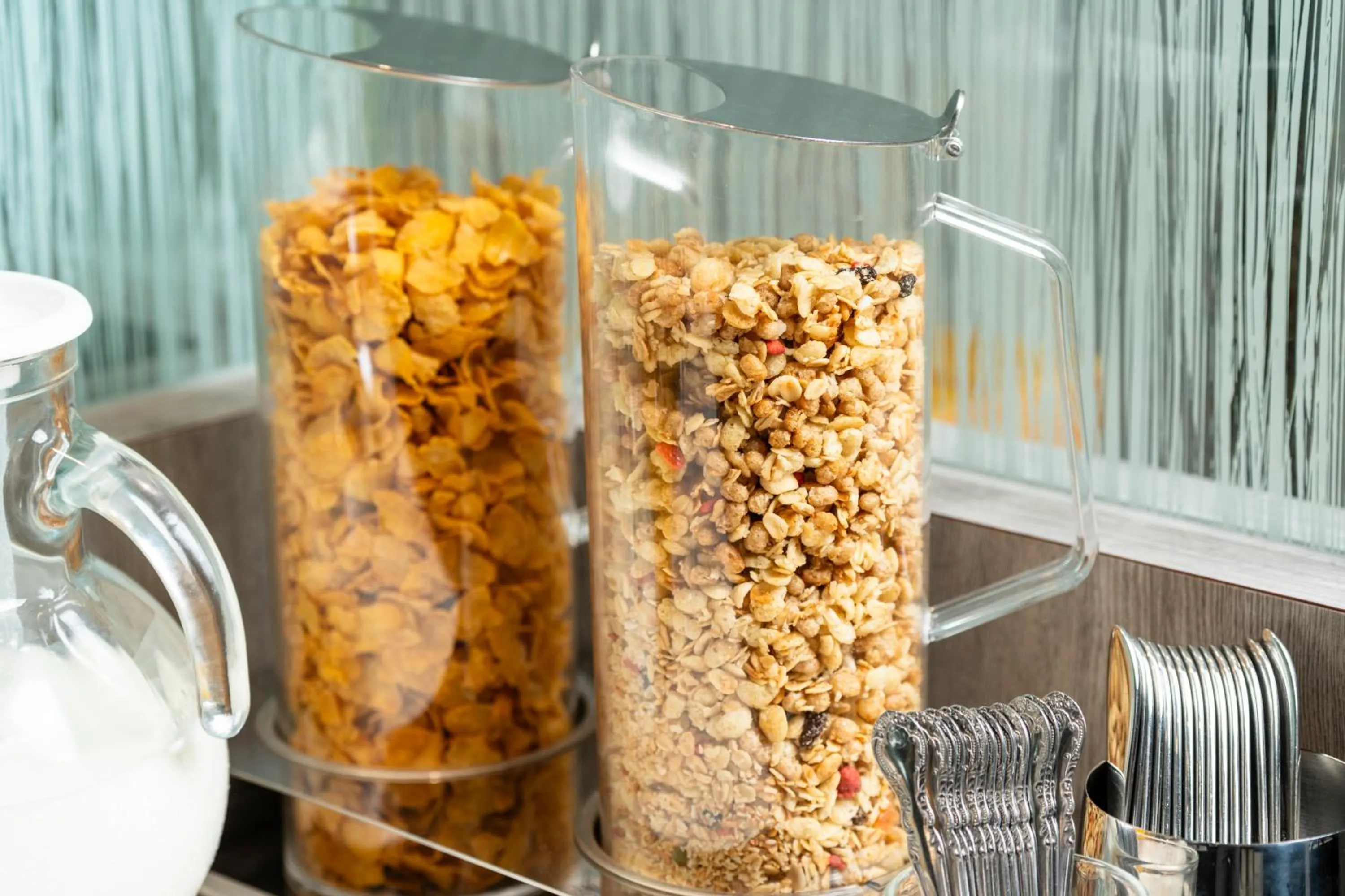 Buffet breakfast in Best Western Osaka Tsukamoto