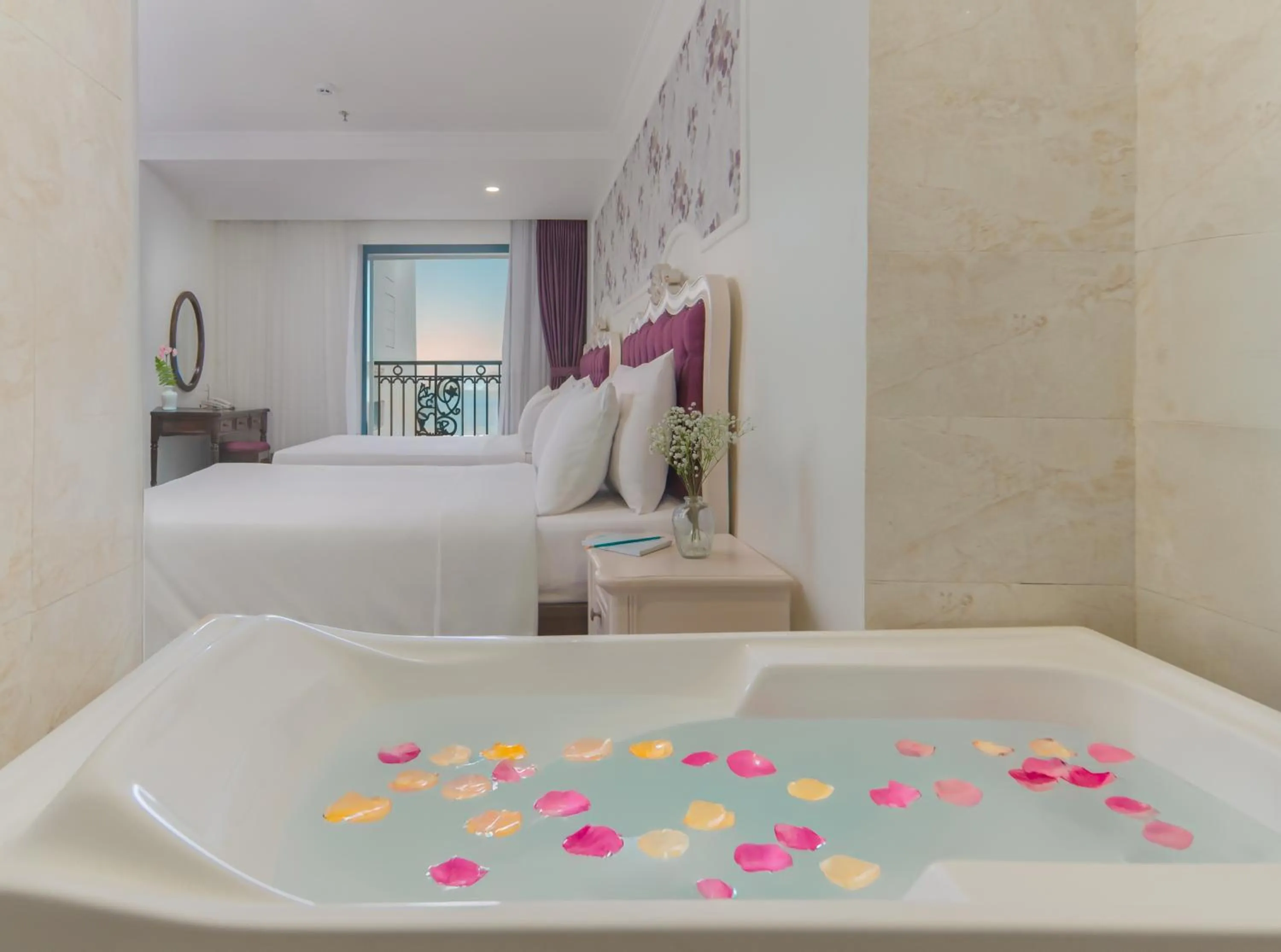 Bedroom, Bed in Bonjour Nha Trang Hotel