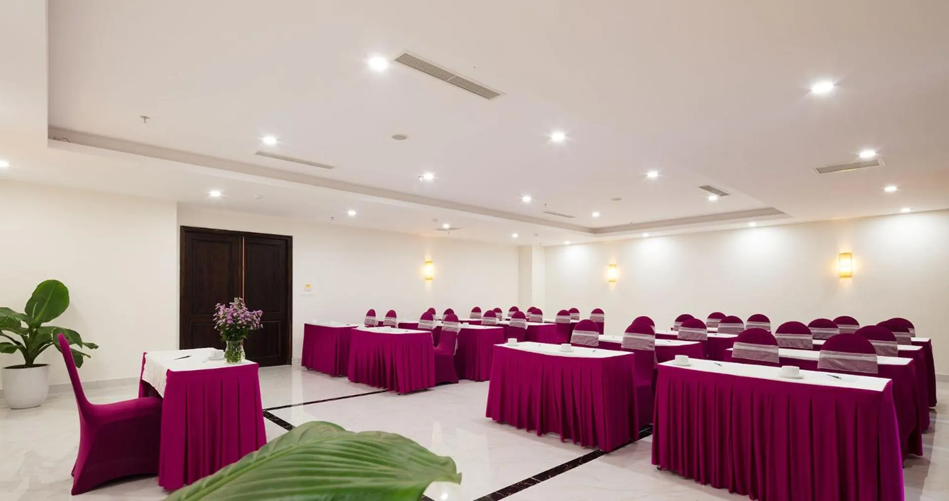 Living room in Bonjour Nha Trang Hotel
