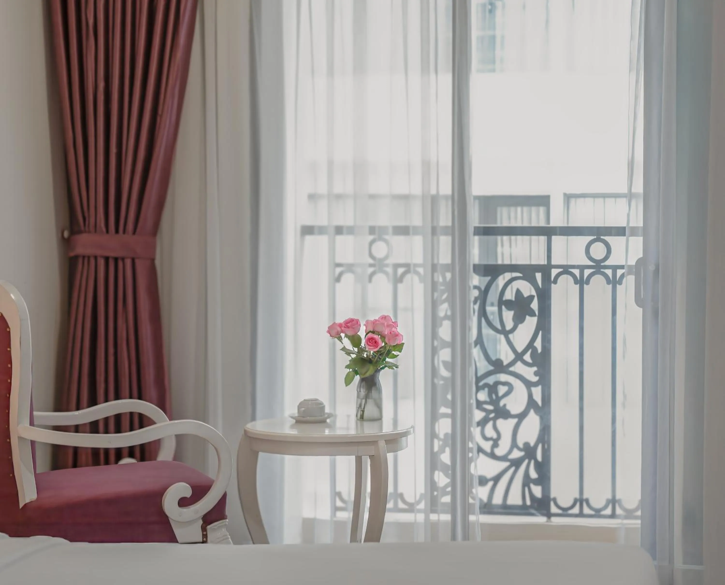 View (from property/room), Bed in Bonjour Nha Trang Hotel