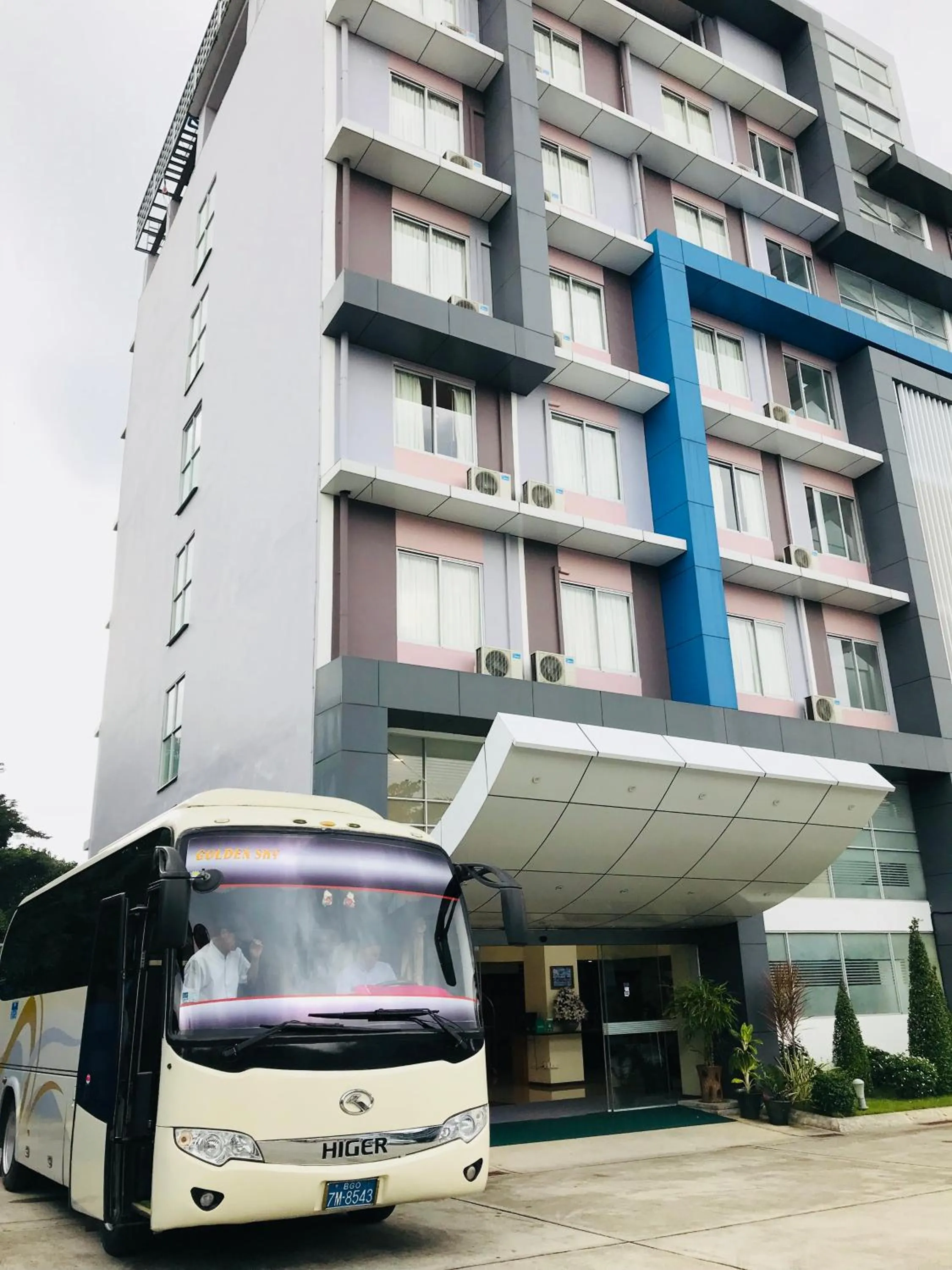 Hotel Broadway Yangon