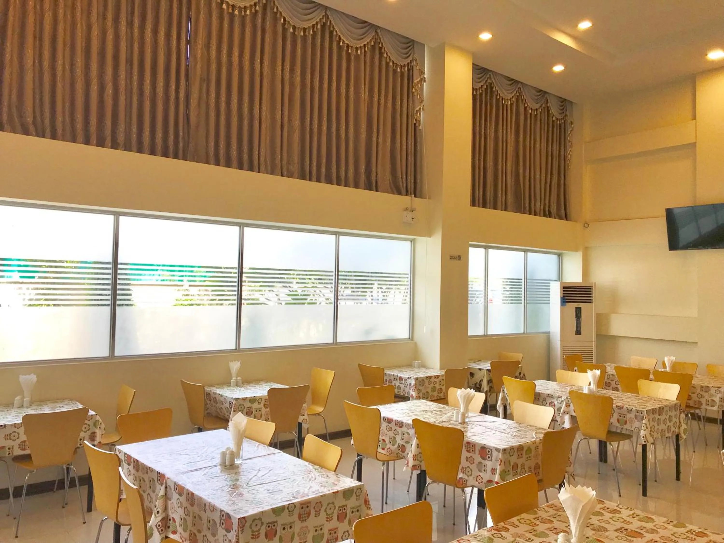 Hotel Broadway Yangon