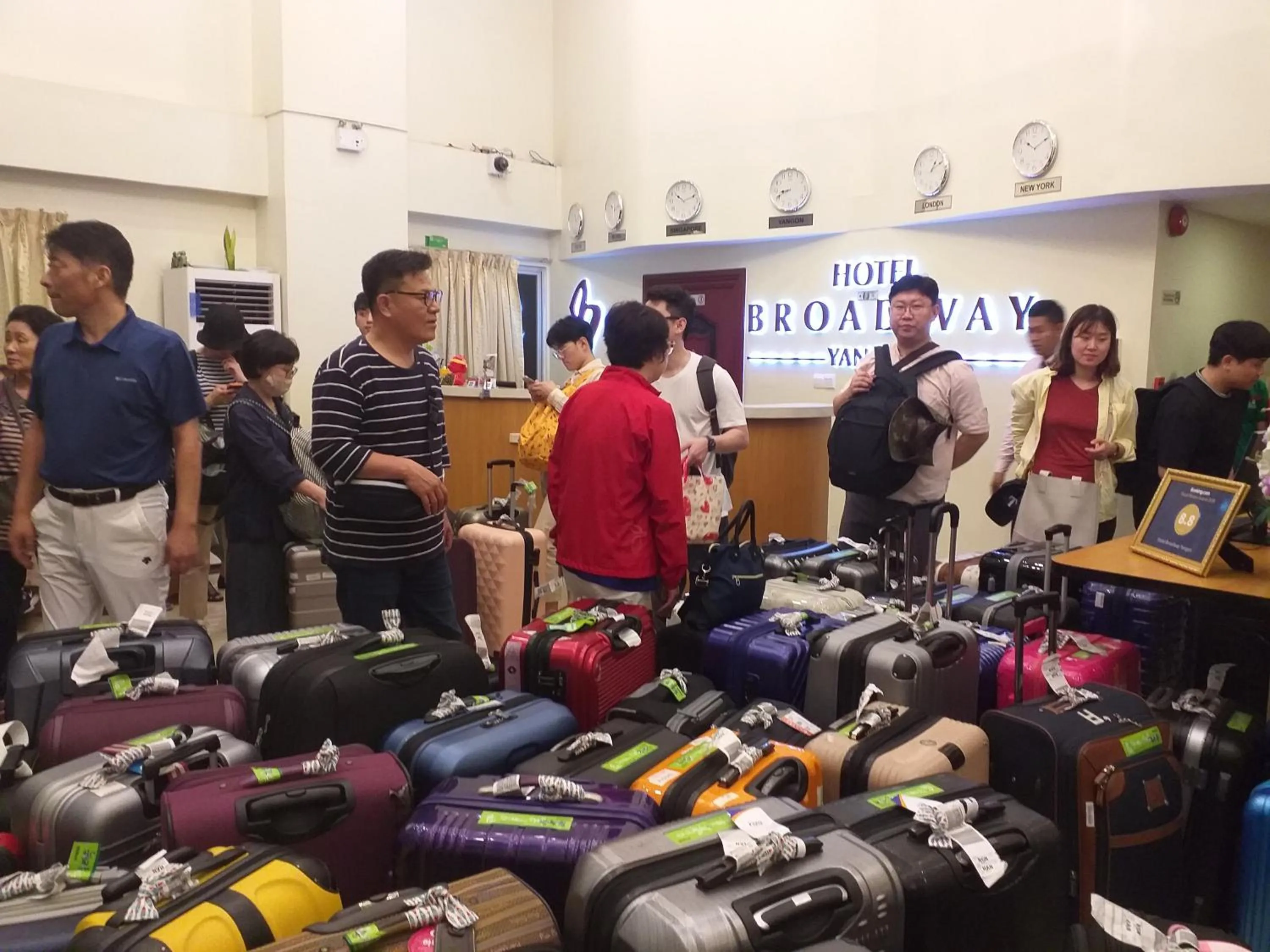 Hotel Broadway Yangon