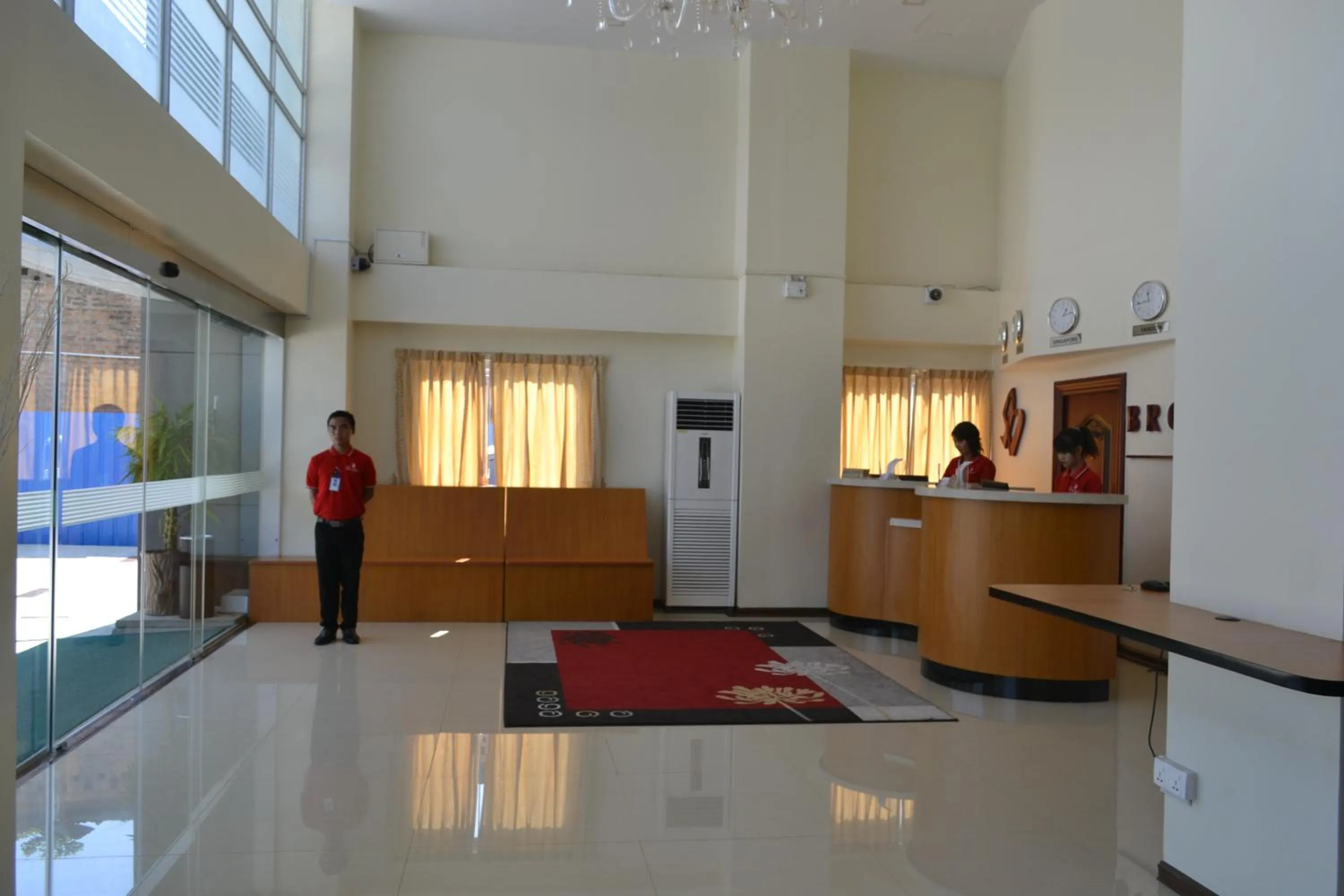 Lobby or reception in Hotel Broadway Yangon